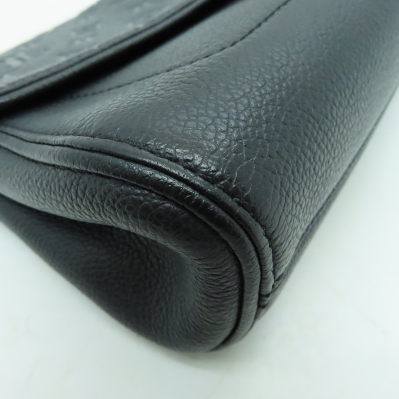 LOUIS VUITTON Monogram Empreinte Saint Germain PM金扣鏈帶肩背袋黒色