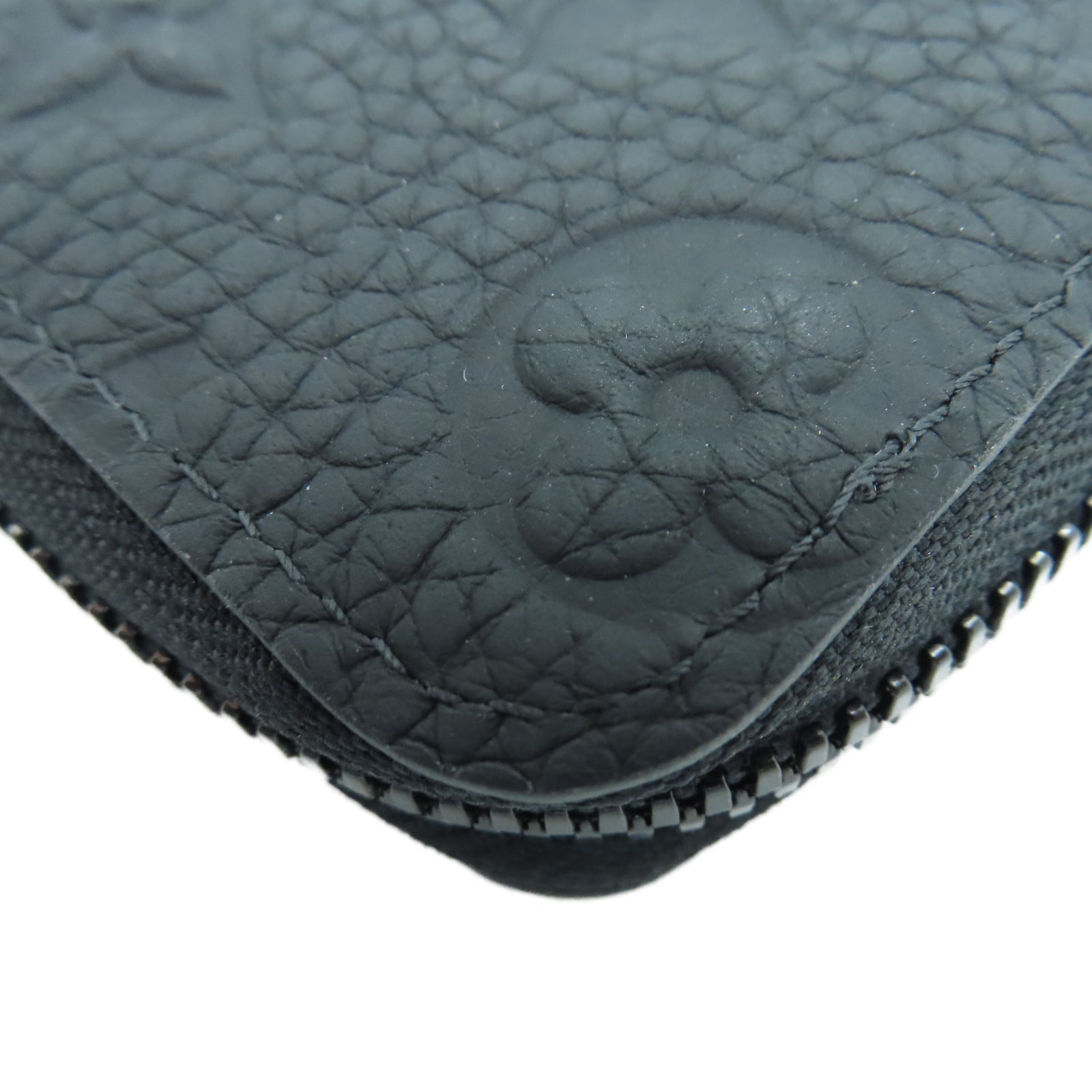 LOUIS VUITTON 牛皮皮革Zip Vertical Wallet银扣长钱包黑色