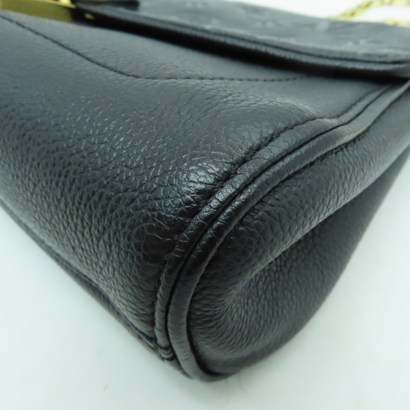 LOUIS VUITTON Monogram Empreinte Saint Germain PM金扣鏈帶肩背袋黒色
