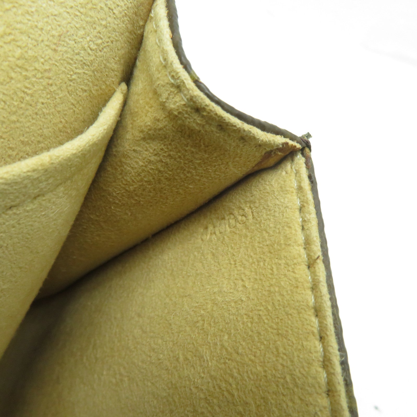 LOUIS VUITTON Monogram Pochette Twin GM金扣肩背袋啡色