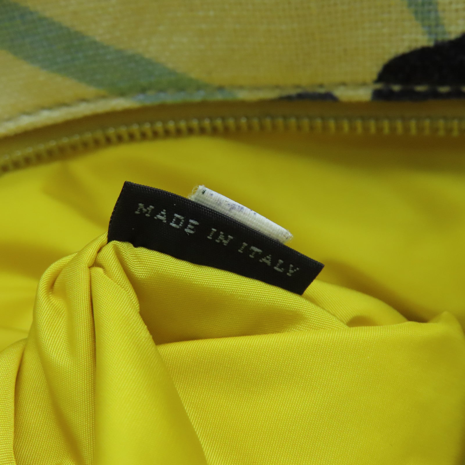 Miu Miu 【激減優惠】帆布Tote Bag銀扣手挽袋白色彩色