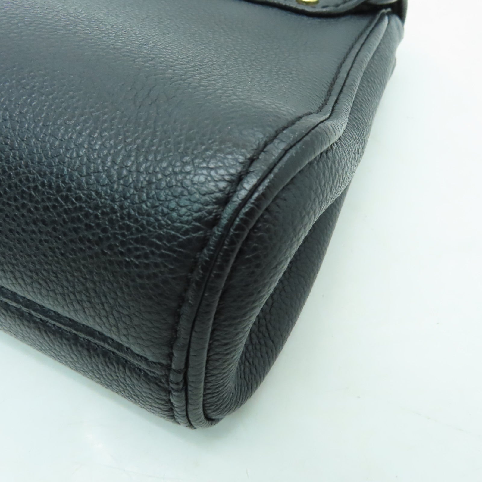 LOUIS VUITTON Monogram Empreinte Saint Germain PM金扣鏈帶肩背袋黒色
