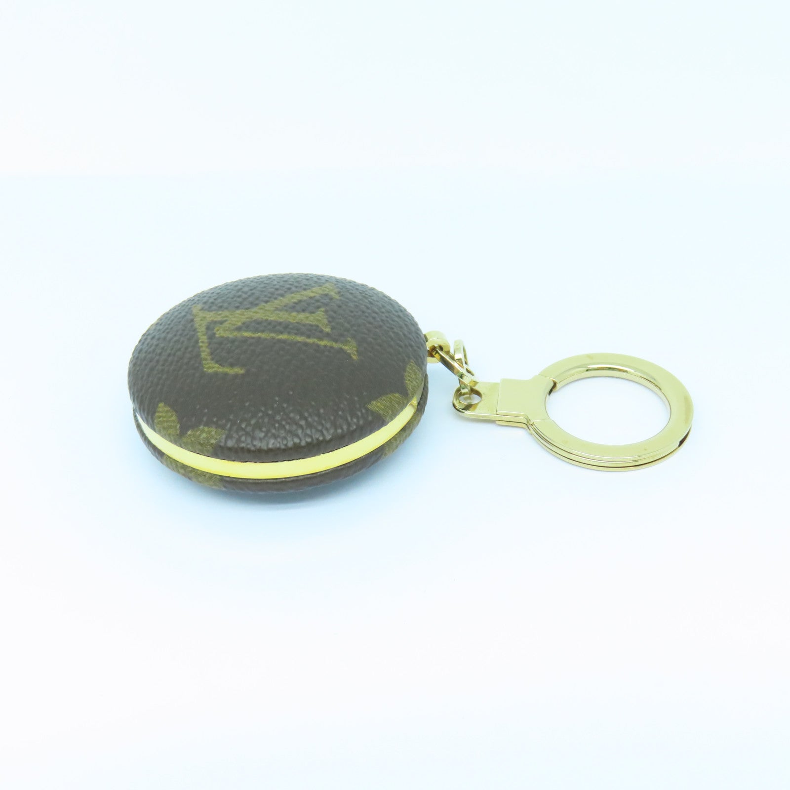 LOUIS VUITTON Monogram Charm Gold Buckle Charm Brown