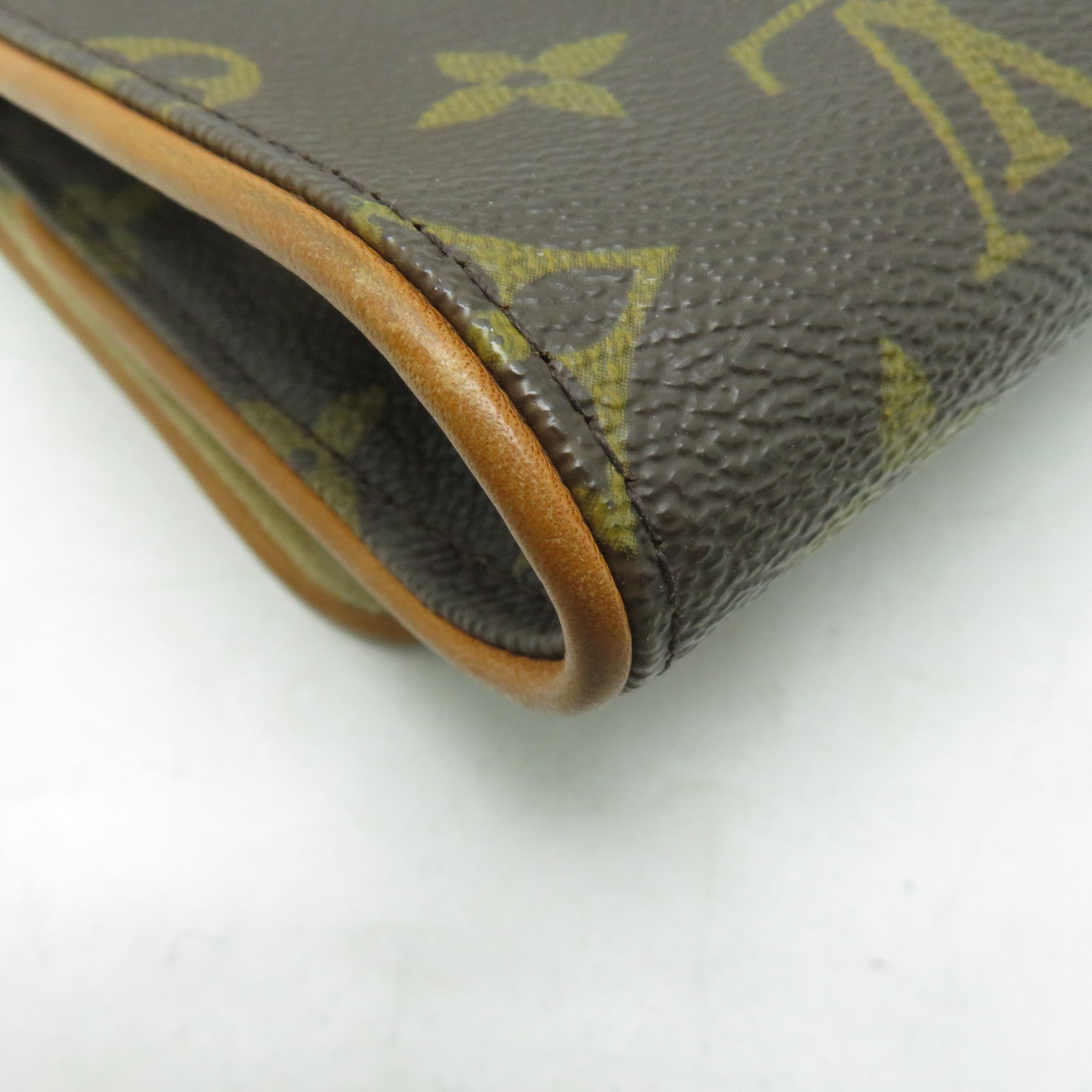LOUIS VUITTON Monogram Pochette Twin GM金扣肩背袋啡色