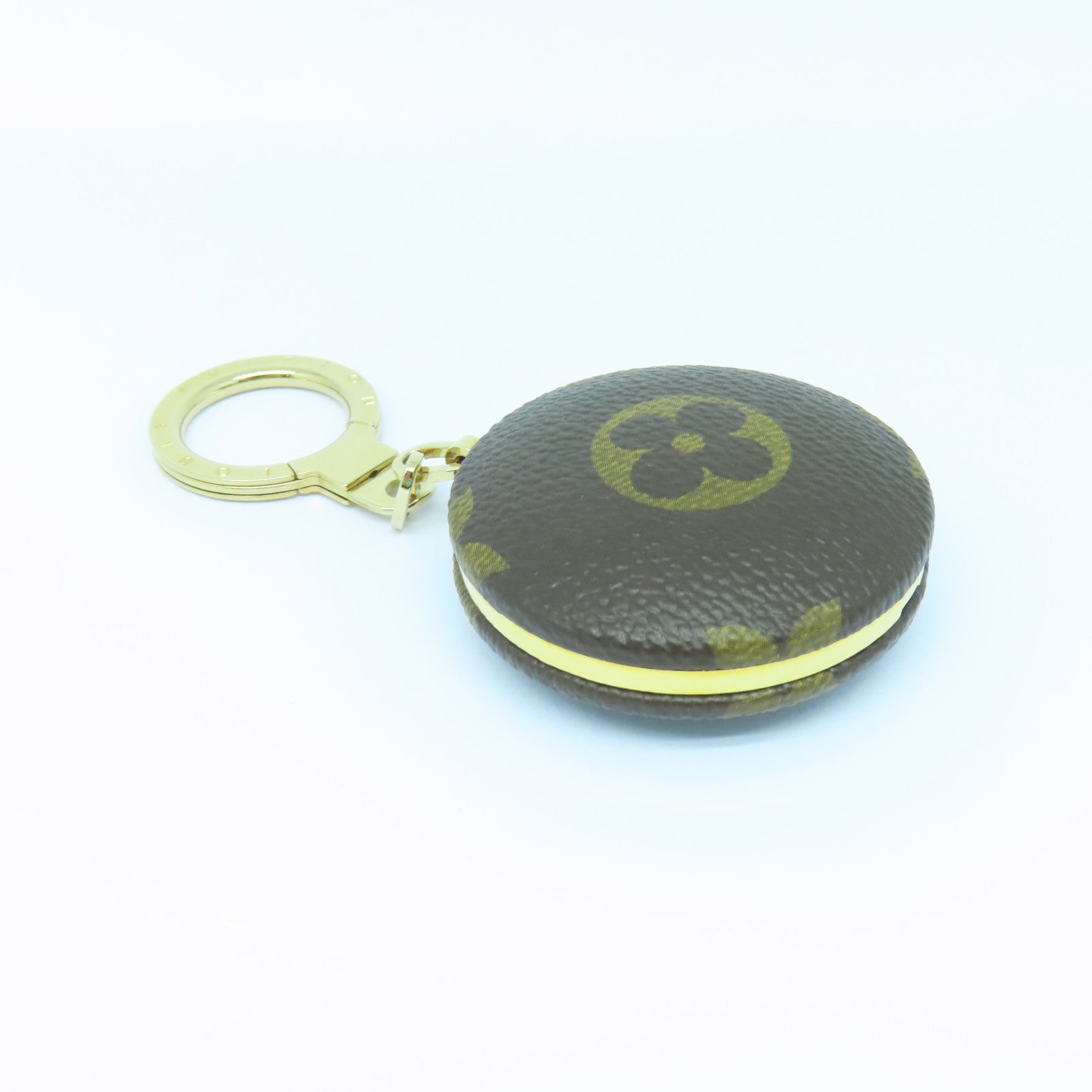 LOUIS VUITTON Monogram Charm Gold Buckle Charm Brown