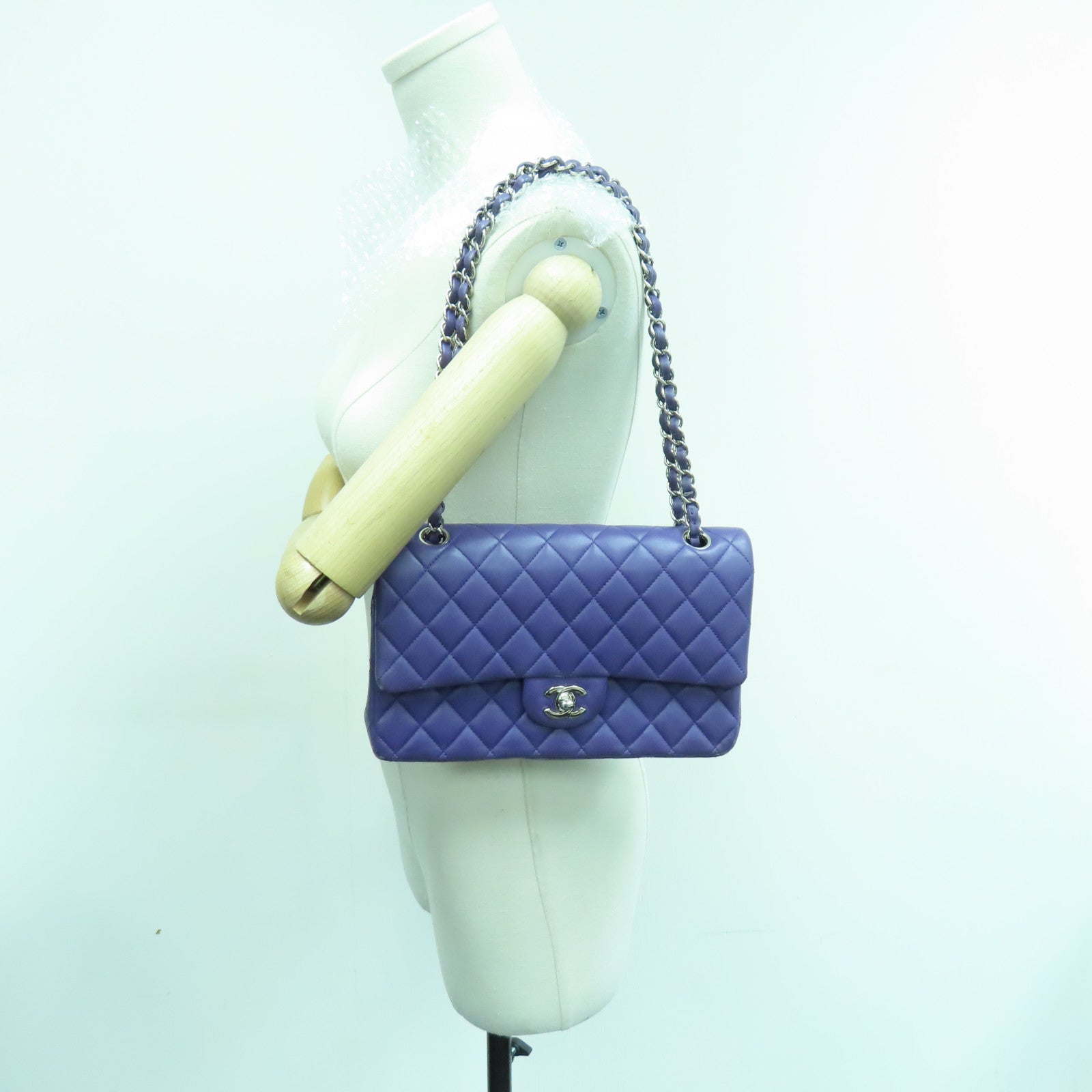 CHANEL Diamond Sheepskin Leather Classic 25cm Silver Buckle Chain Shoulder Bag Purple