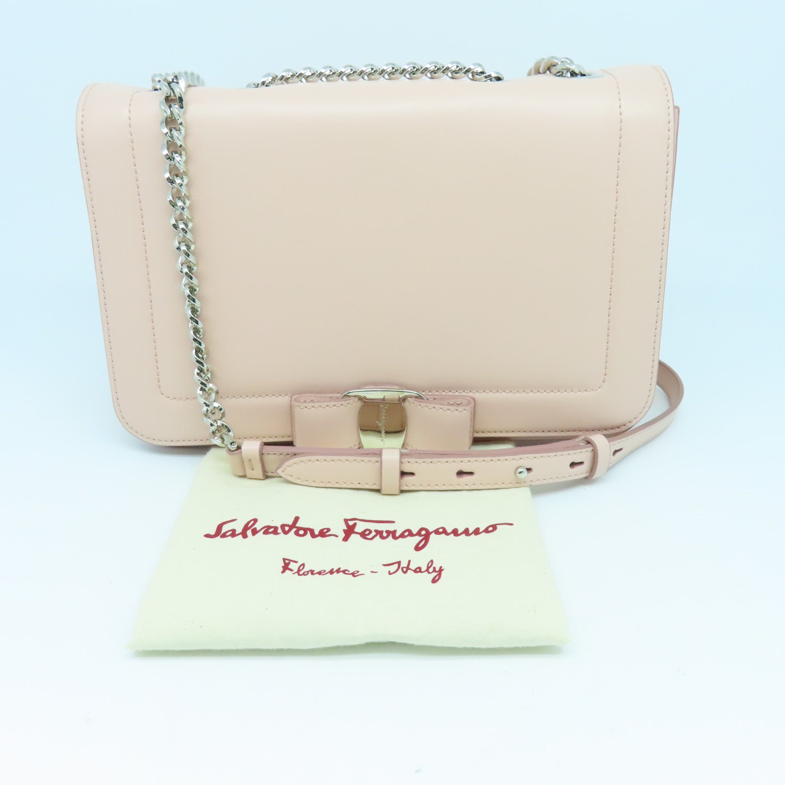 Salvatore Ferragamo 牛皮皮革Chain Shoulder Bag银扣链带肩背袋粉红色