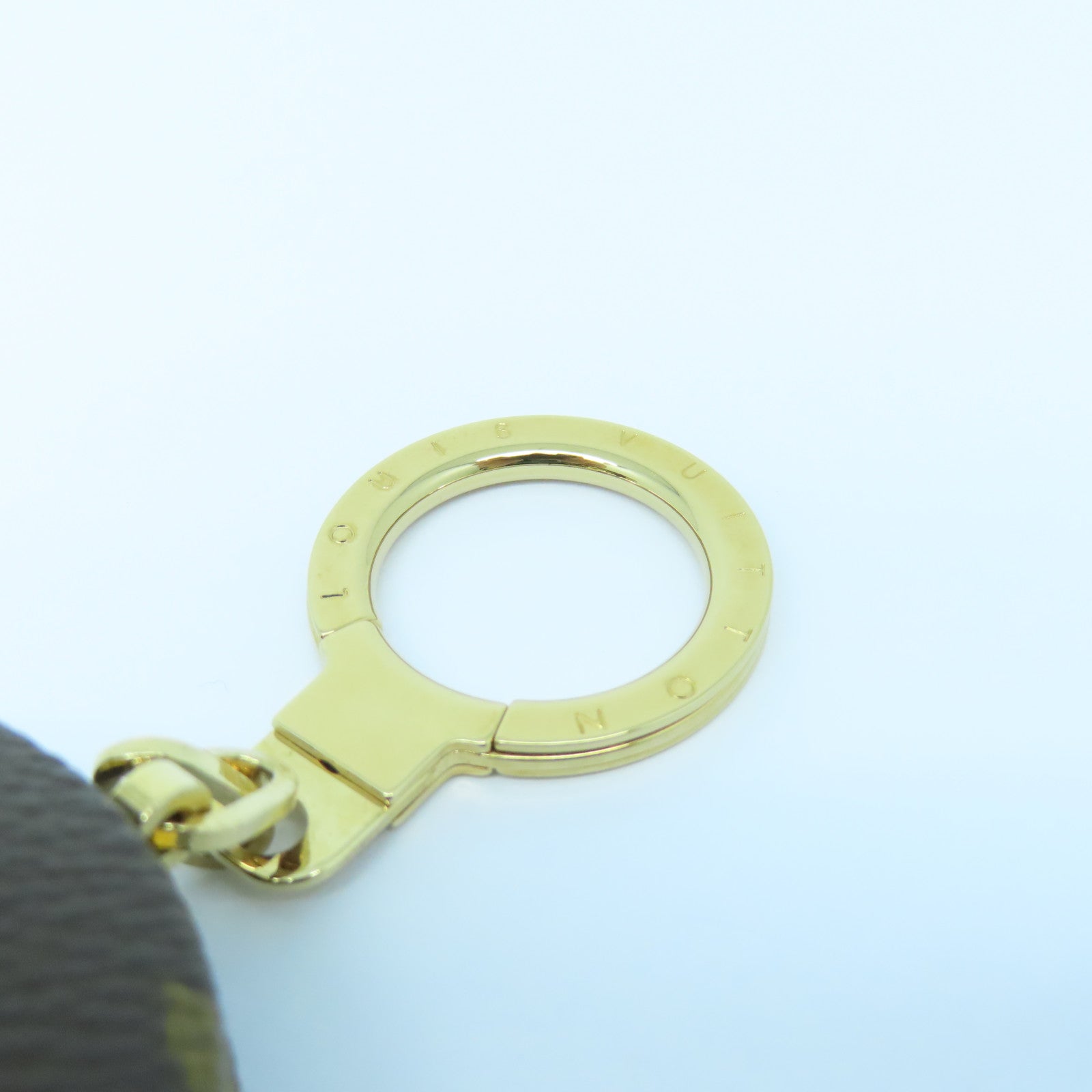 LOUIS VUITTON Monogram Charm Gold Buckle Charm Brown