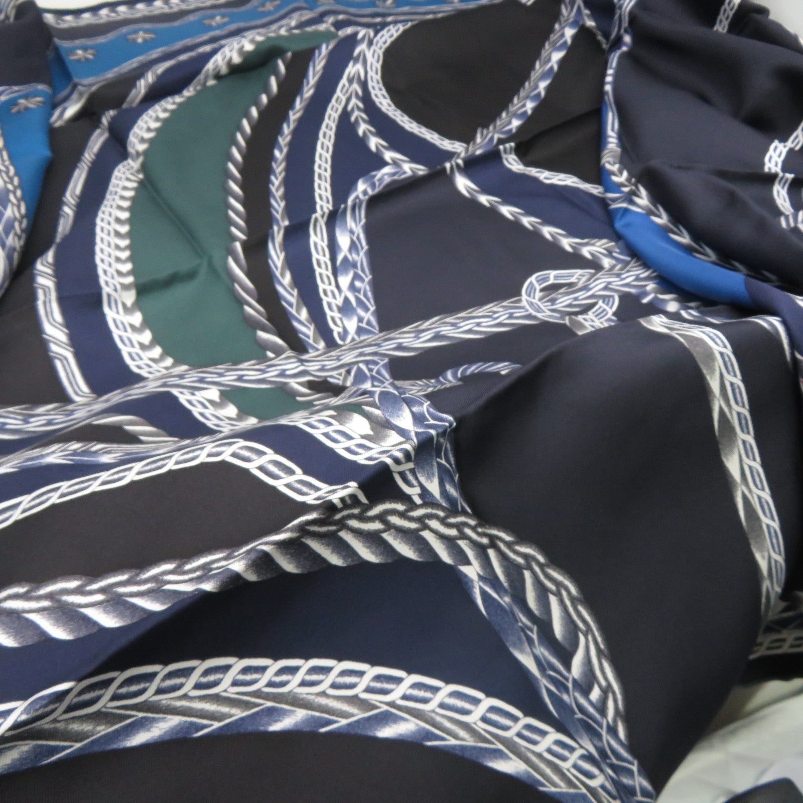 HERMES 【激減優惠】絲質Scarf絲巾藍色