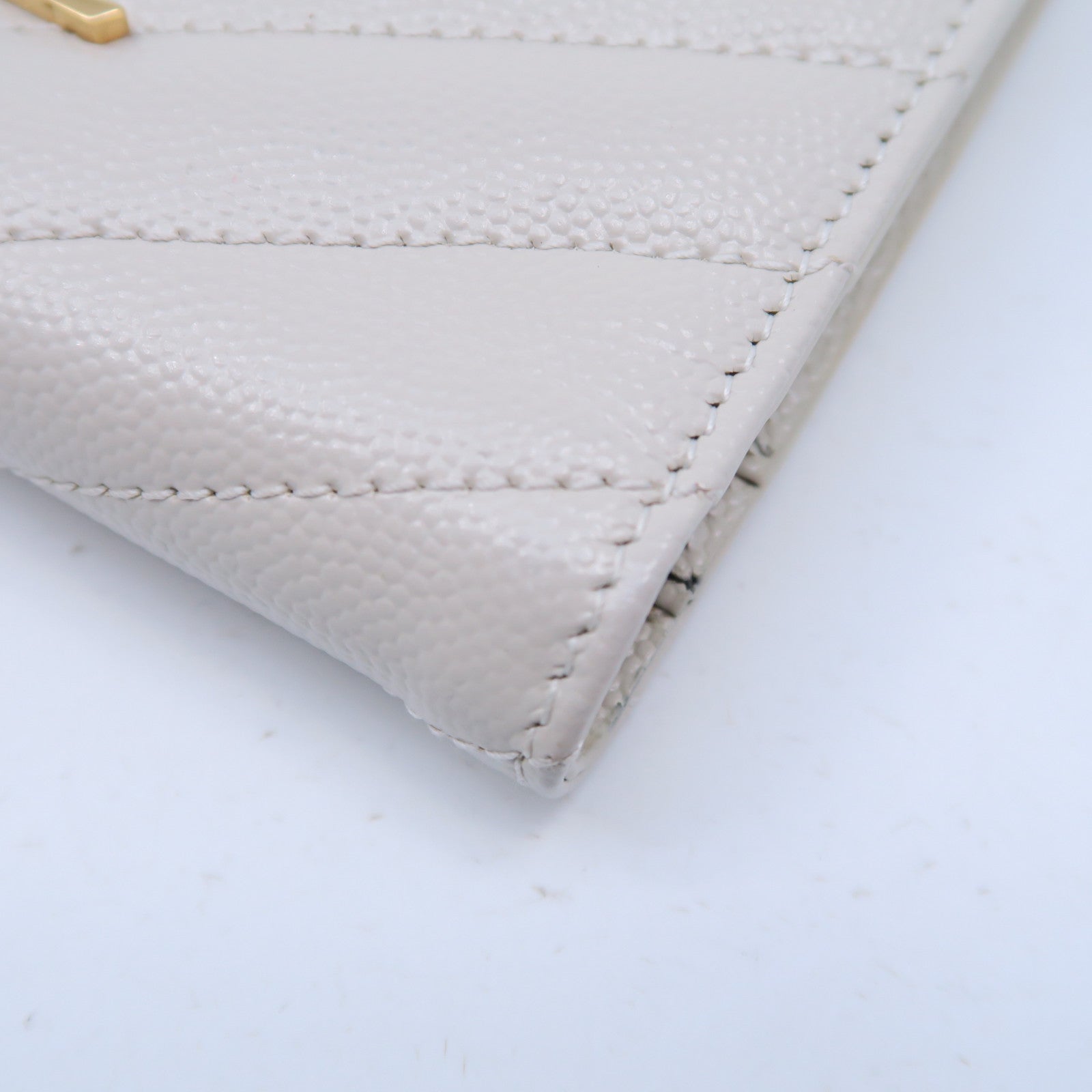 SAINT LAURENT 斜紋牛皮皮革Wallet金扣錢包白色