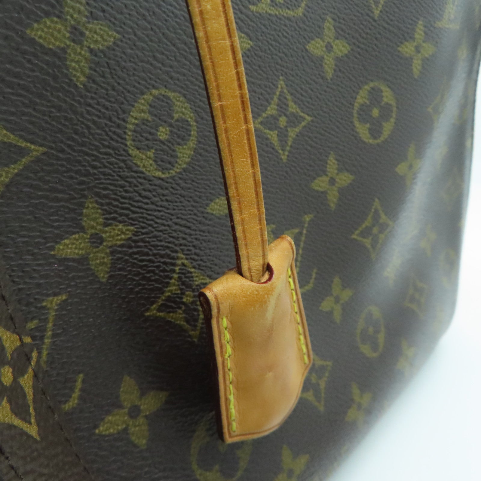 LOUIS VUITTON Monogram Montaigne MM金扣手挽肩背两用袋啡色
