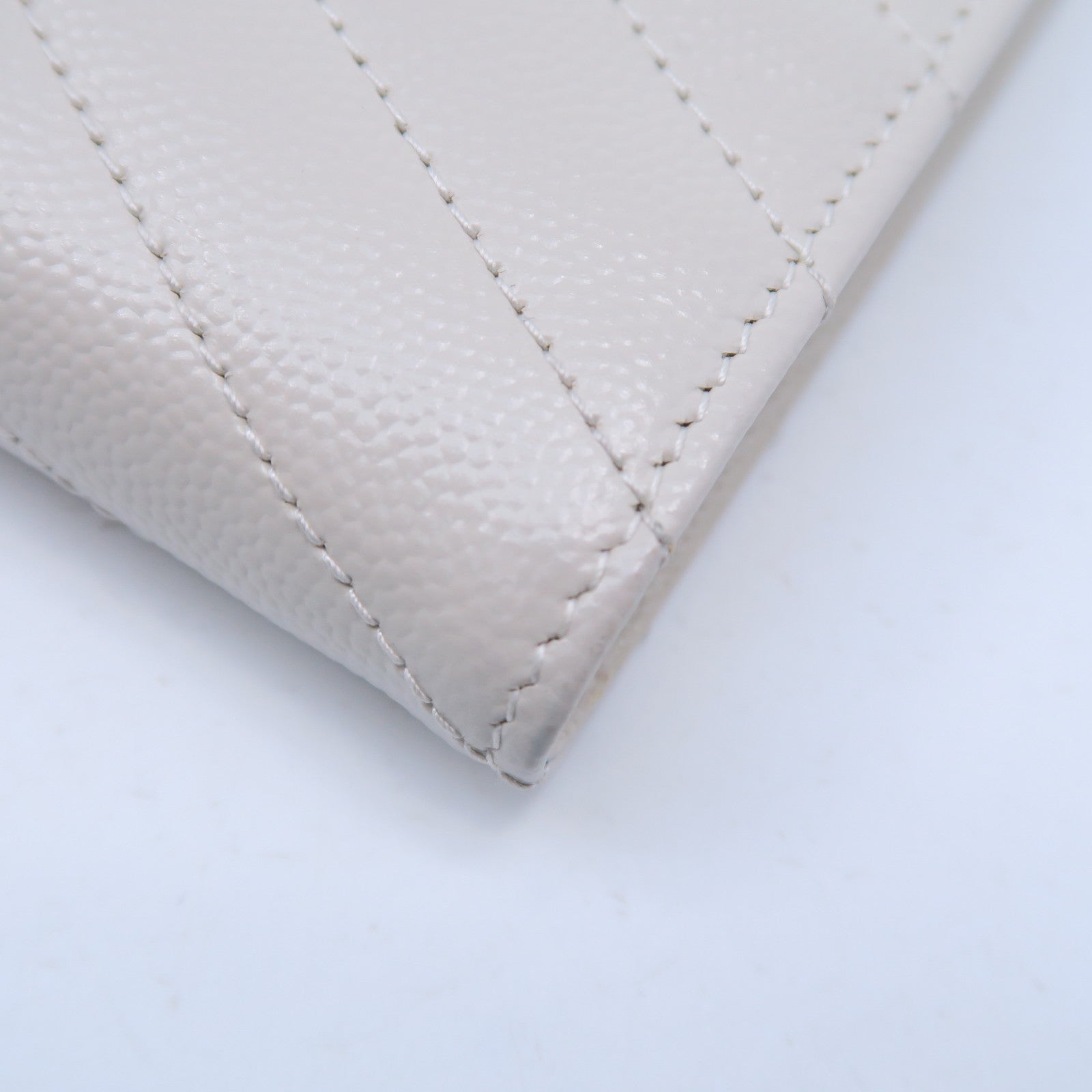 SAINT LAURENT 斜紋牛皮皮革Wallet金扣錢包白色