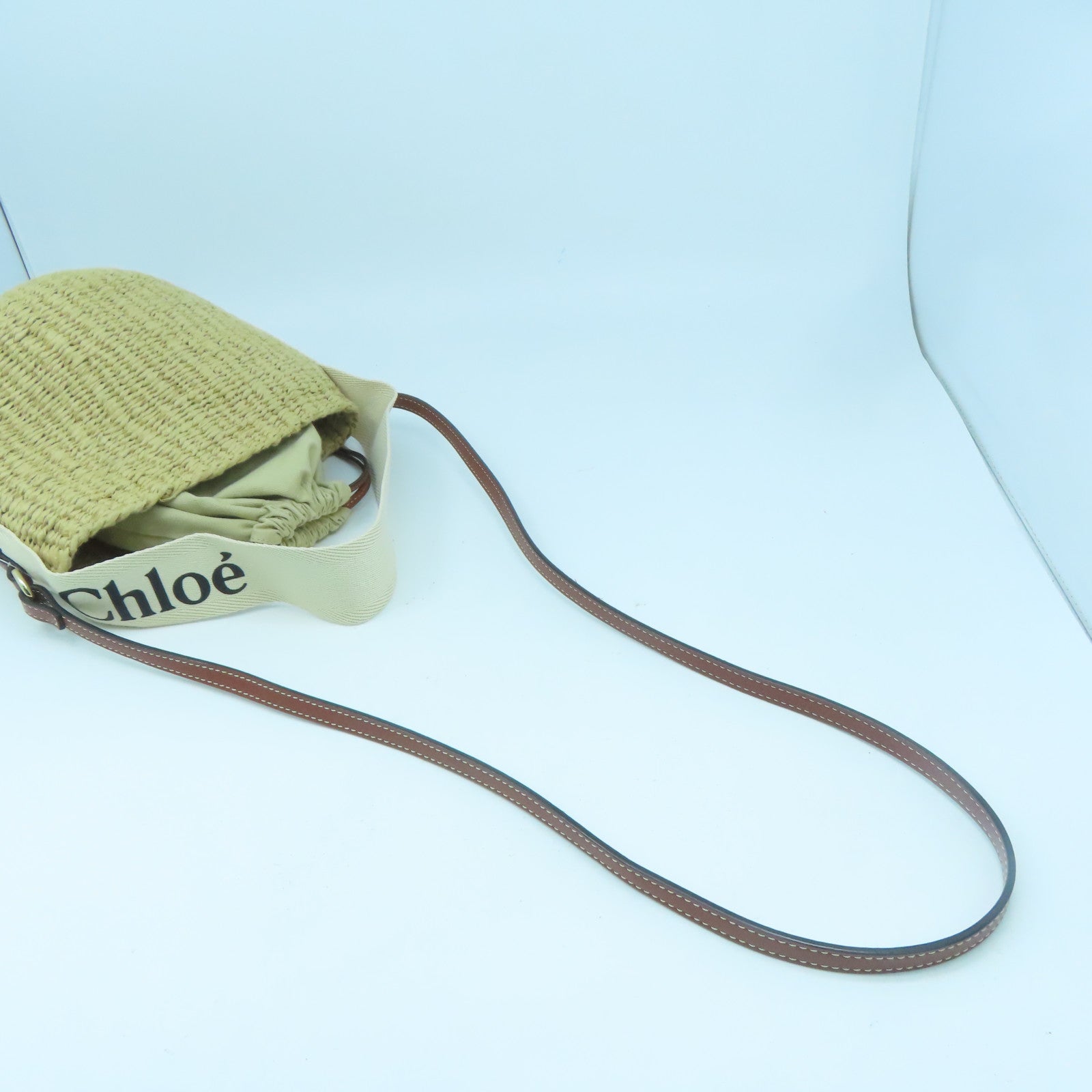 Chloe 拉菲草Woody Saffia Basket Bag金扣肩背袋米色/啡色