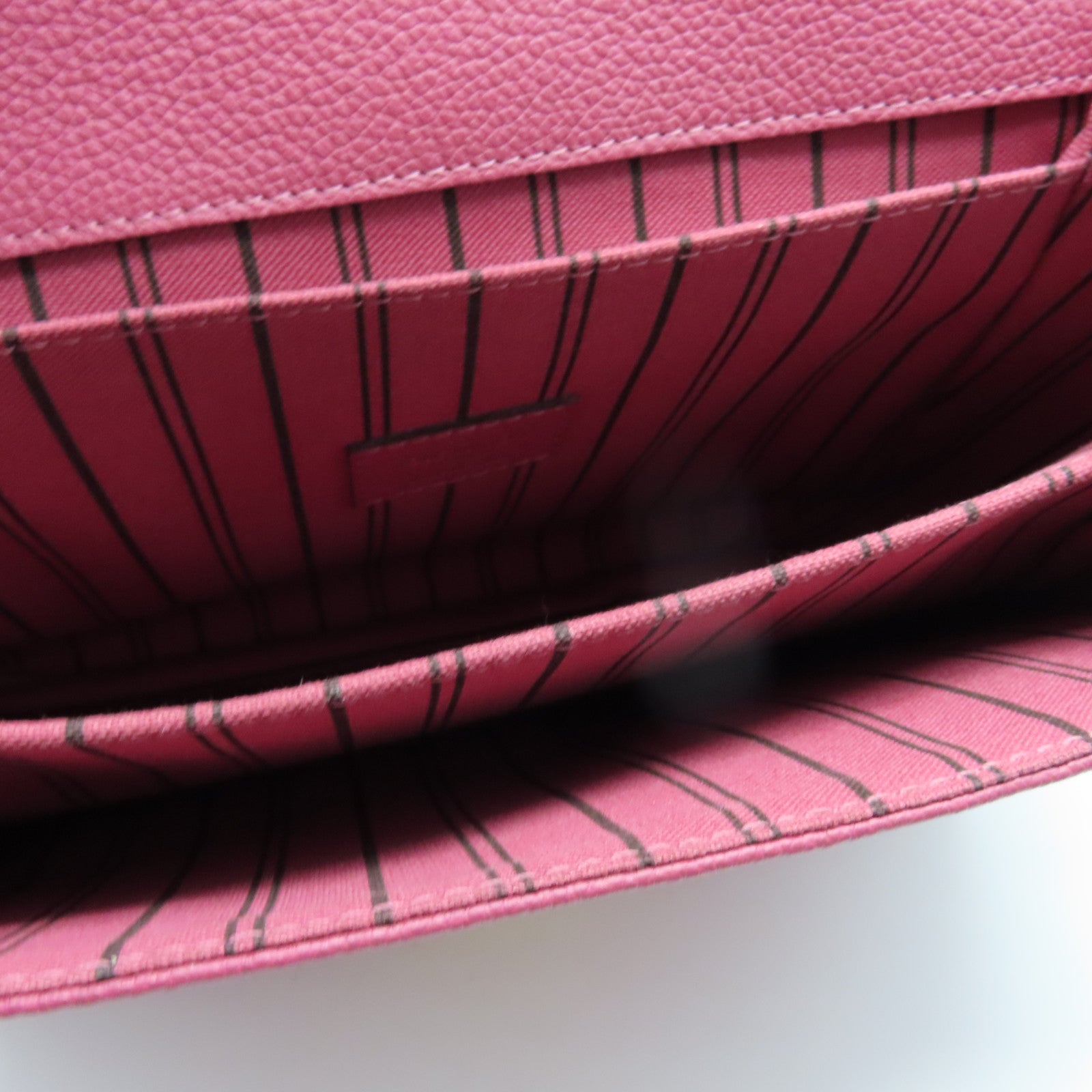 LOUIS VUITTON Monogram Empreinte Pochette Metis 2 Way Shoulder金扣肩背袋粉紅色
