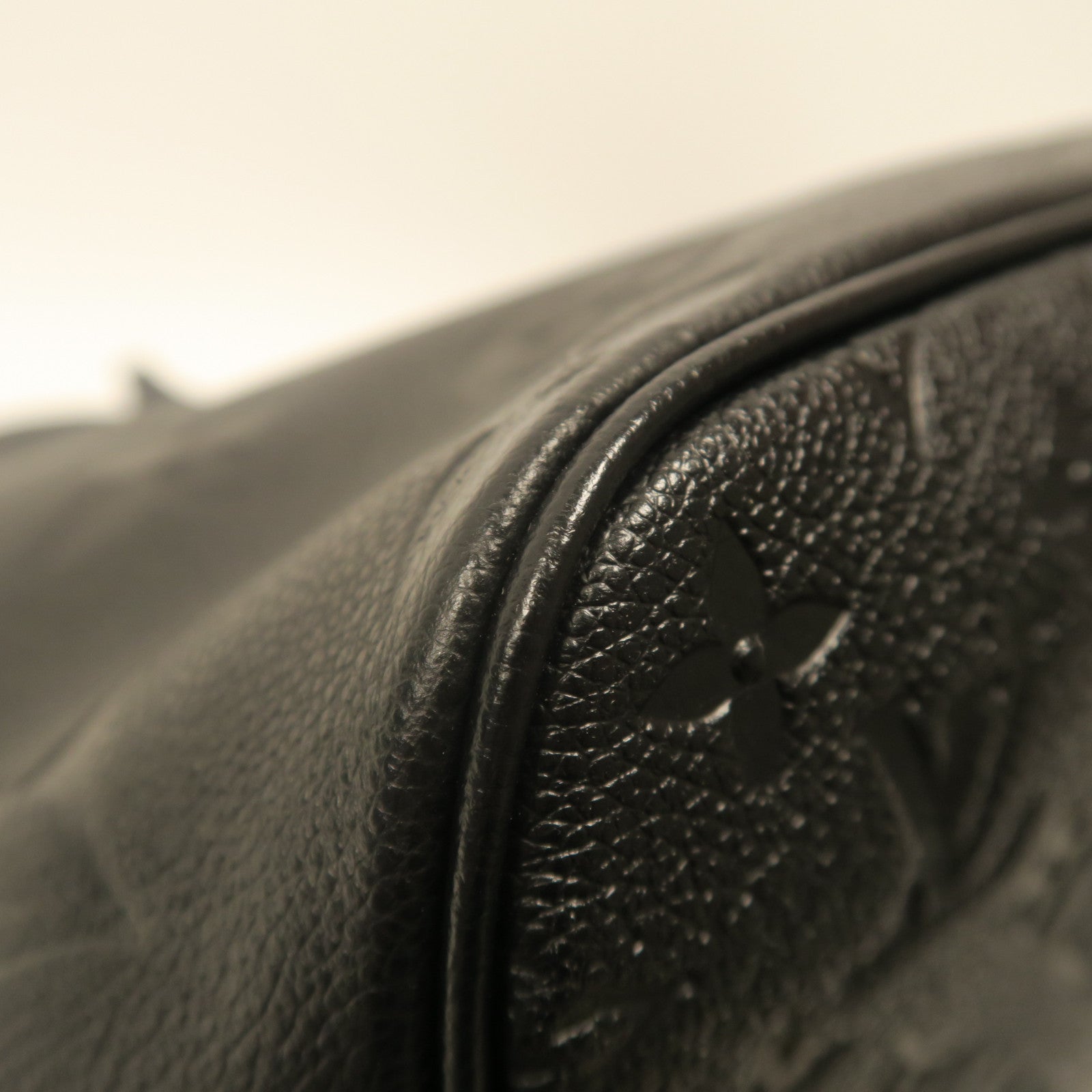 LOUIS VUITTON Monogram Empreinte Neverfull MM金扣手挽袋黑色