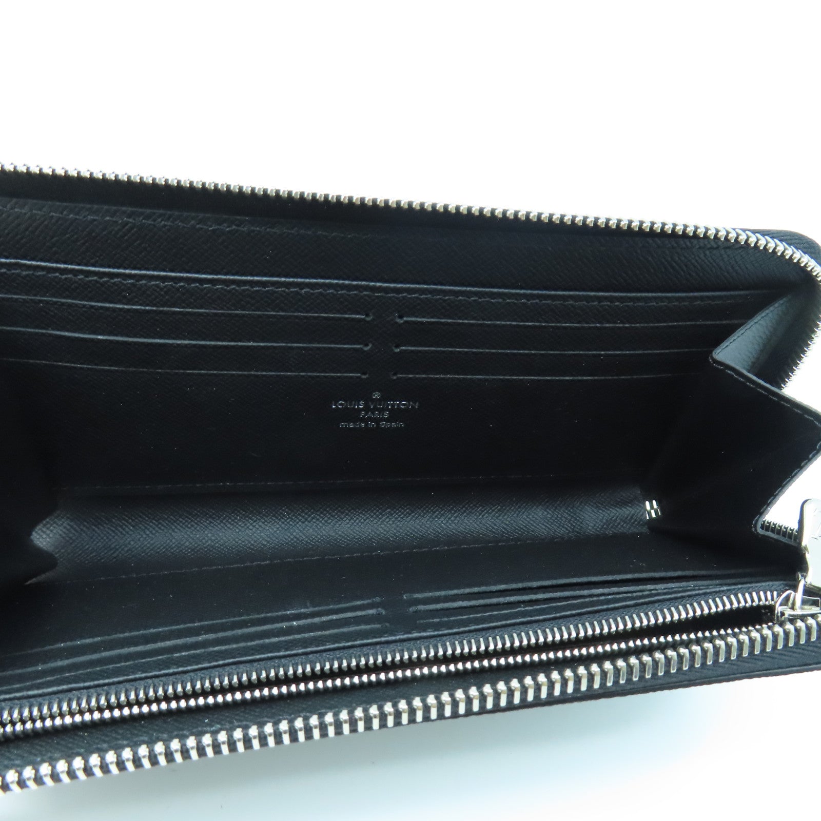 LOUIS VUITTON Cowhide Leather Dragonne Silver Buckle Long Wallet Black