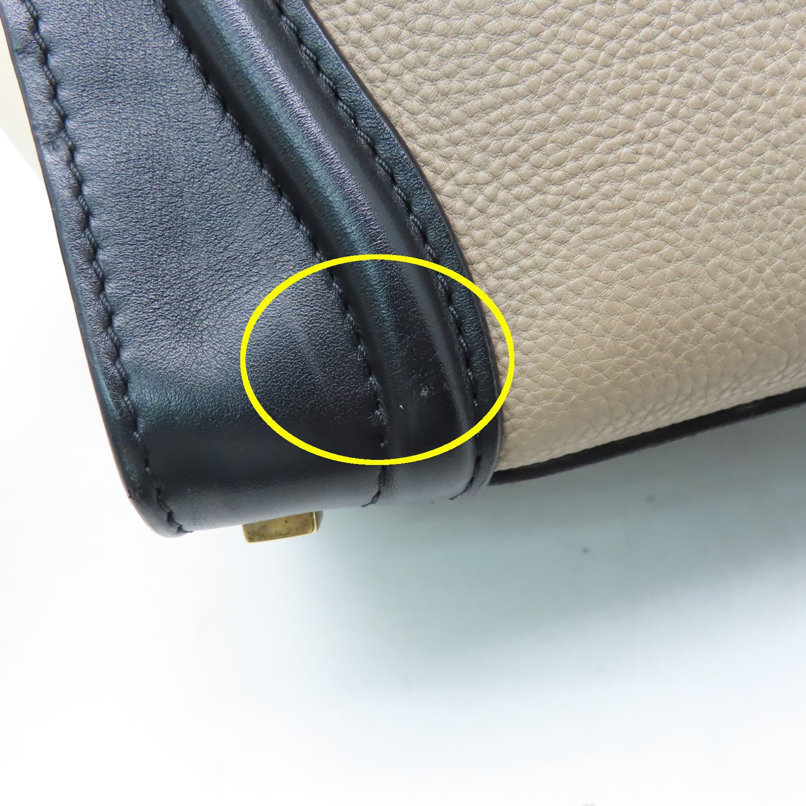 CELINE 牛皮皮革Micro Luggage金扣手挽袋黑色/米色/啡色
