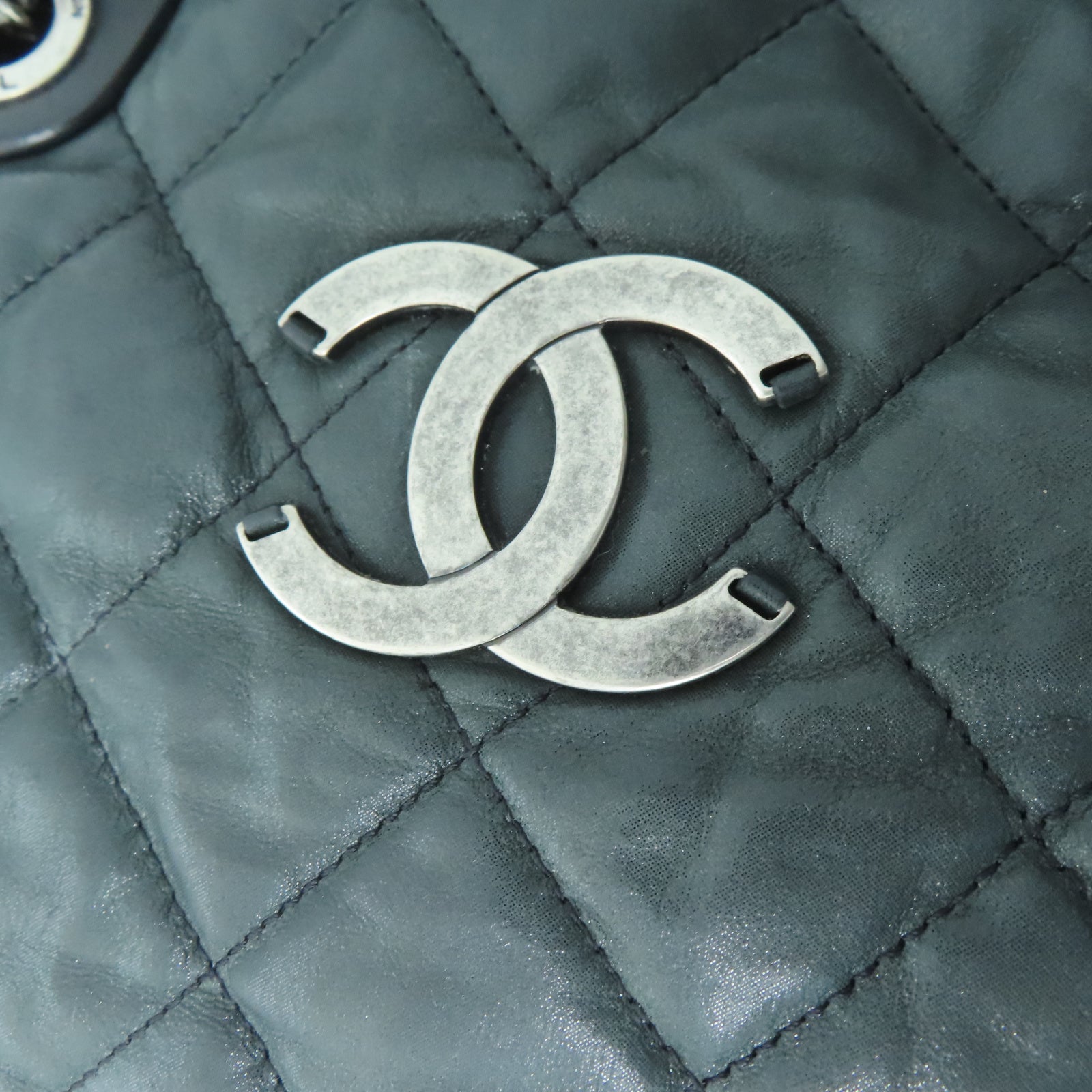 CHANEL 【激減優惠】菱格牛皮皮革Chain Shoulder銀扣鏈帶肩背袋黑色
