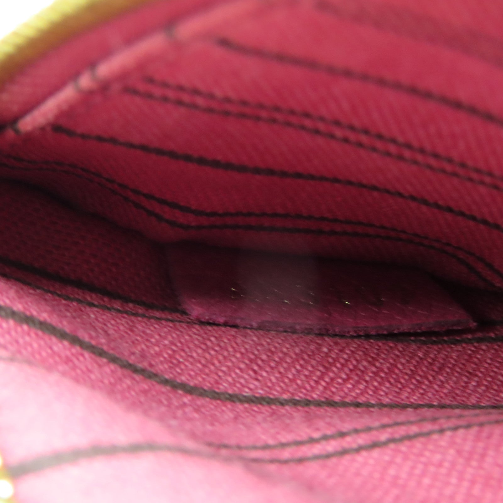 LOUIS VUITTON Monogram Empreinte Pochette Metis 2 Way Shoulder金扣肩背袋粉紅色