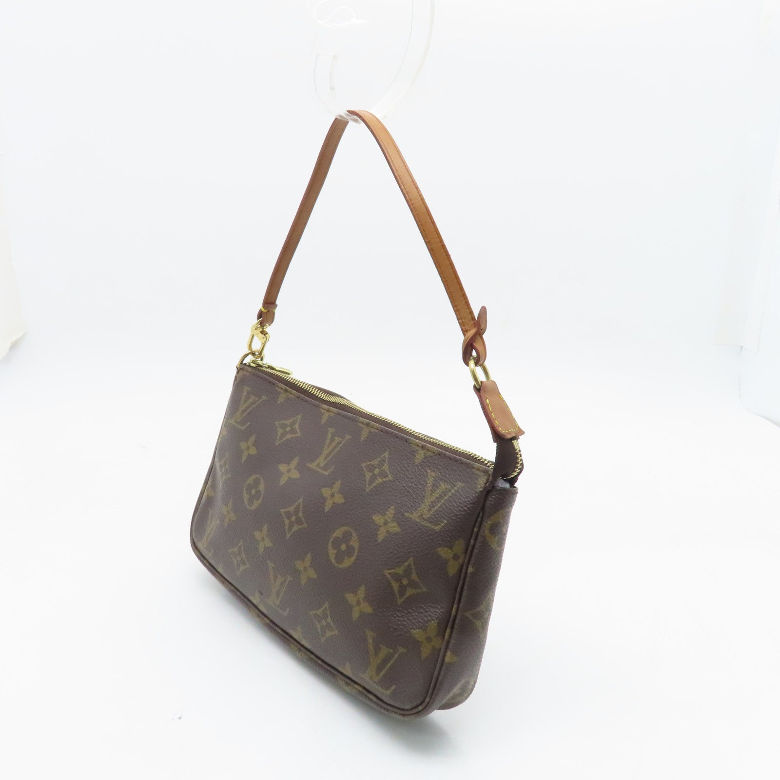 LOUIS VUITTON Monogram Pochette Accessories金扣手挽袋啡色