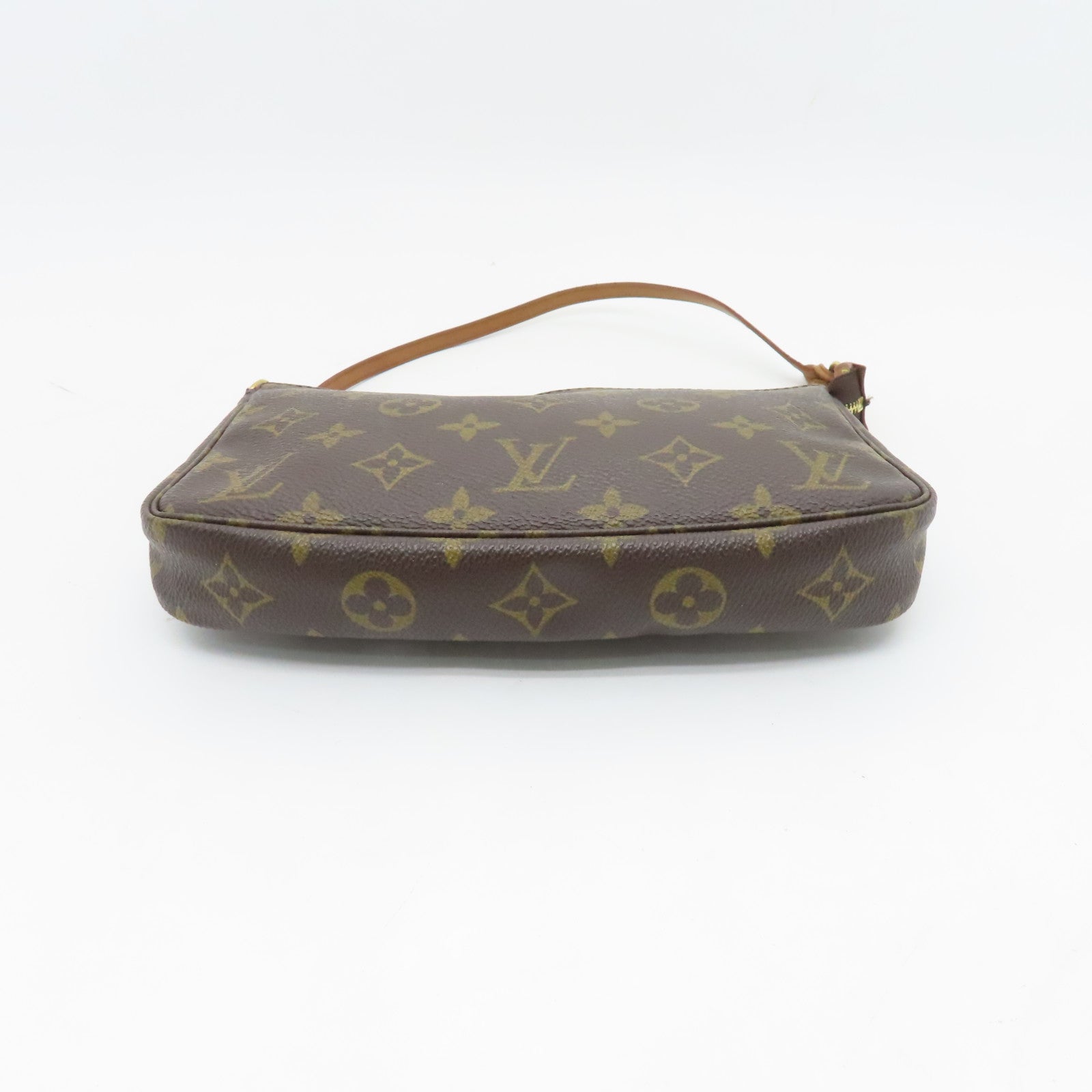 LOUIS VUITTON Monogram Pochette Accessories金扣手挽袋啡色