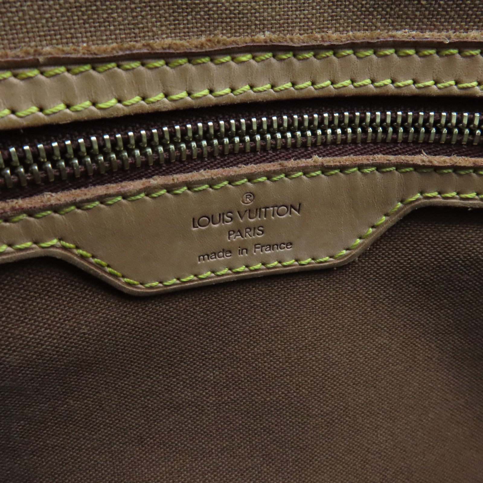 LOUIS VUITTON Monogram Sologne Shoulder Bag金扣肩背袋啡色