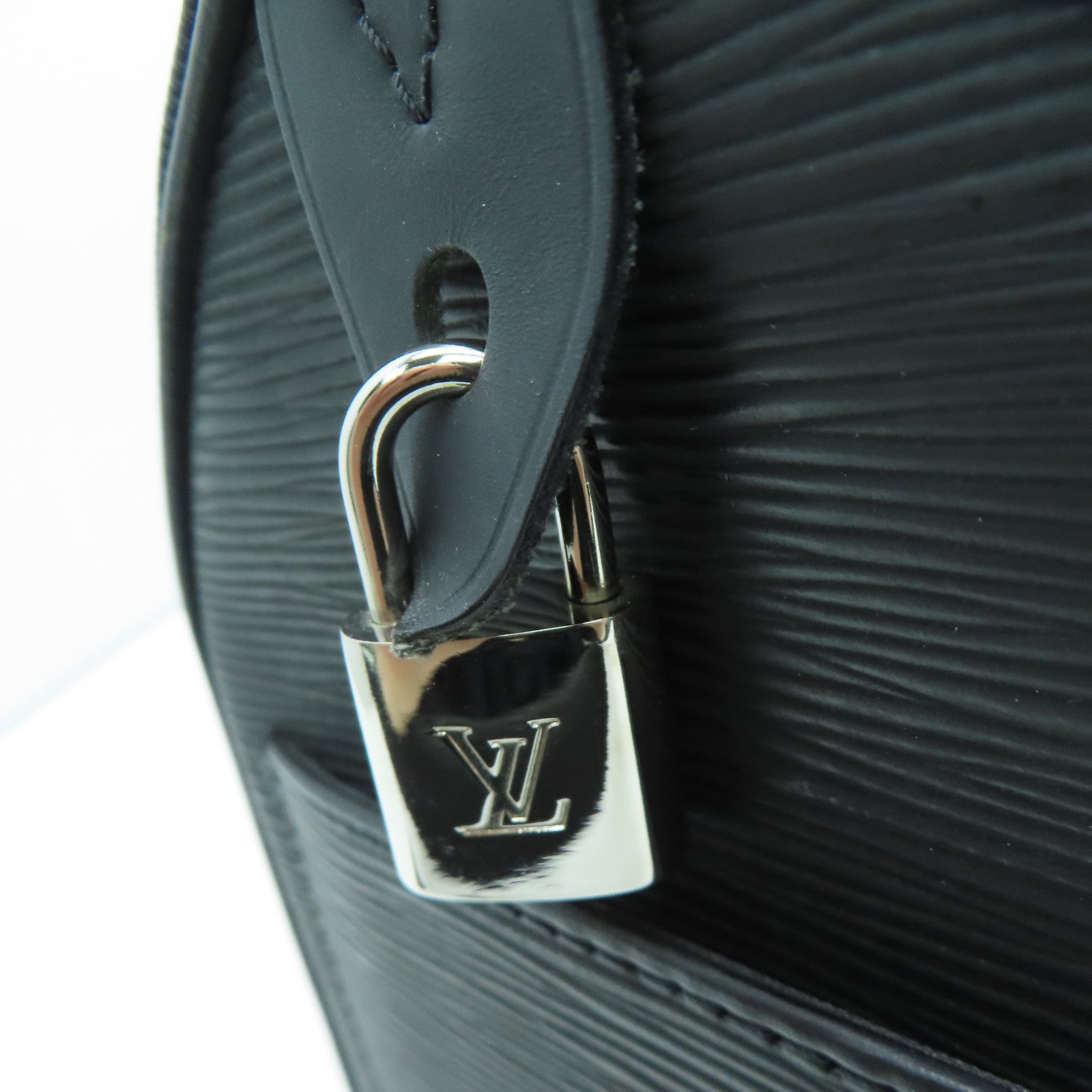 LOUIS VUITTON Epi Speedy 30银扣手挽袋黑色