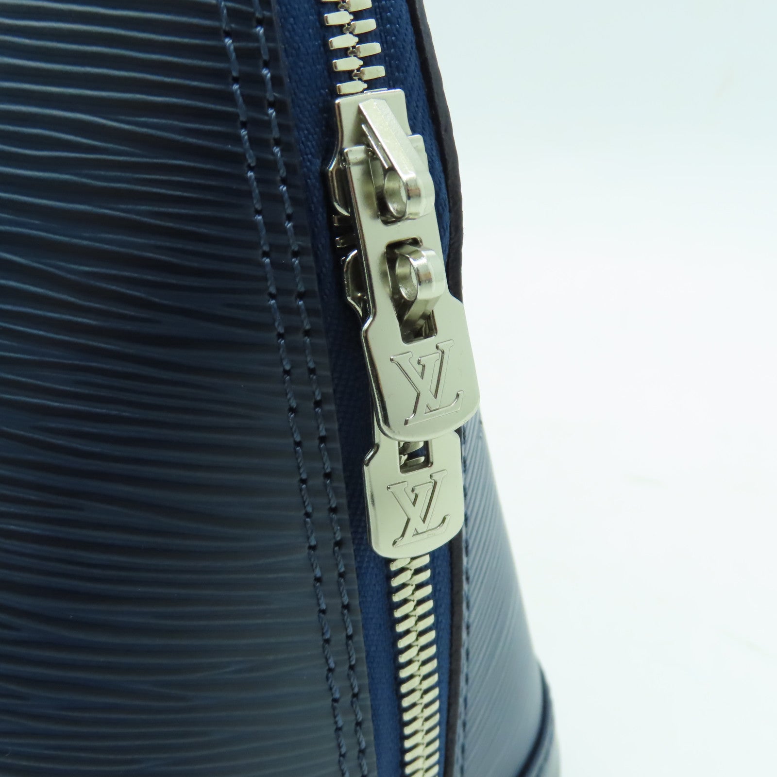LOUIS VUITTON Epi Alma PM銀扣手挽肩背兩用袋藍色