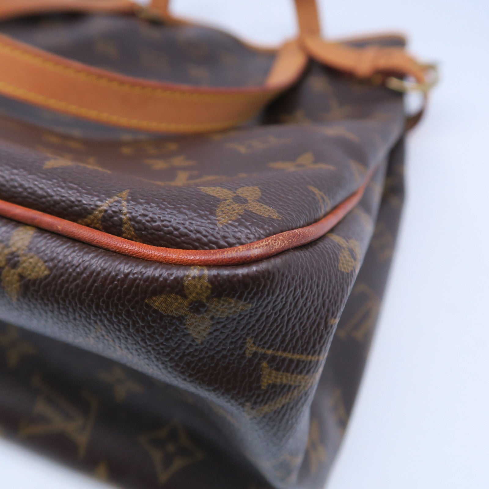 LOUIS VUITTON Monogram Batignolles Vertical金扣肩背袋啡色