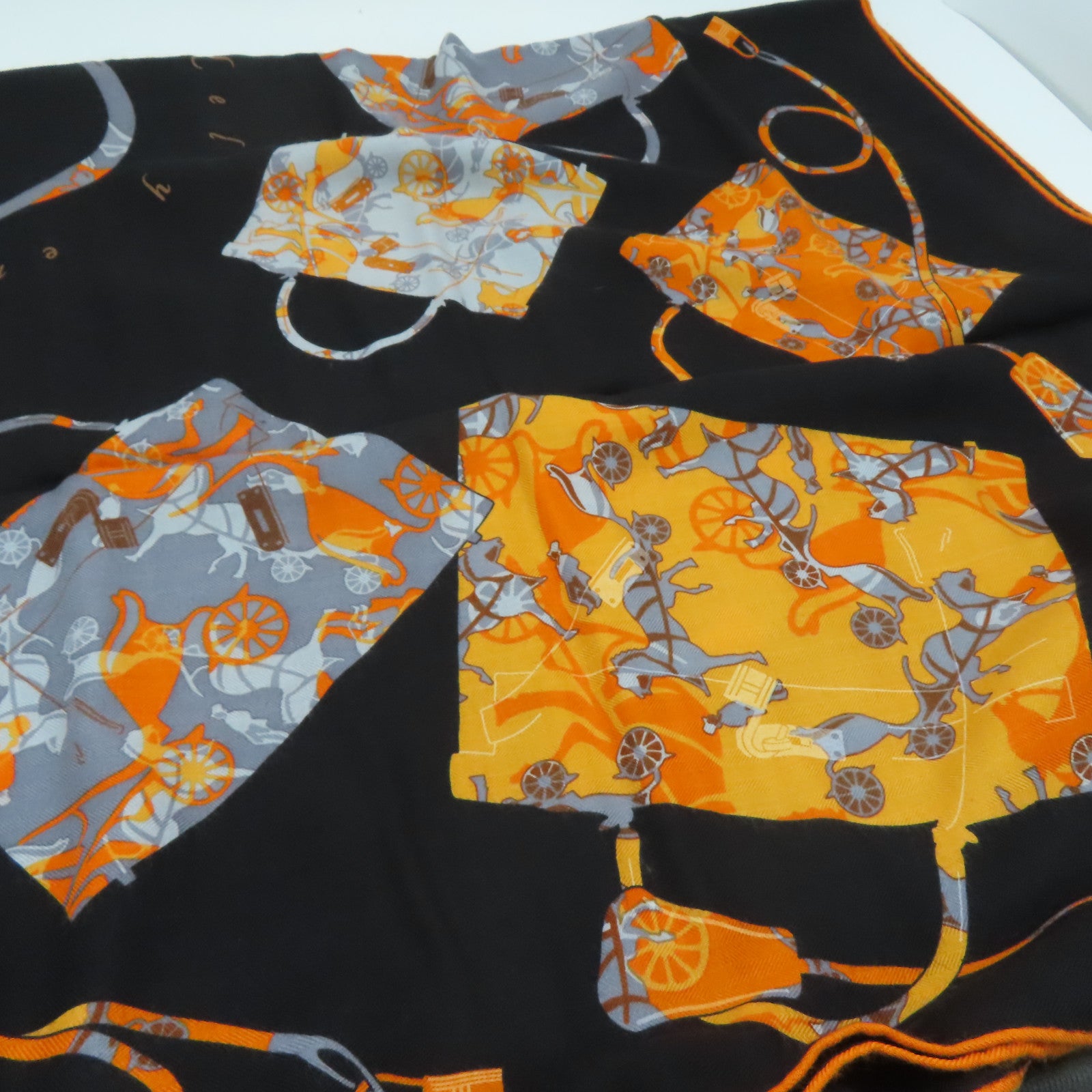 HERMES 羊绒丝质Scarf颈巾黑色橙色140x140cm