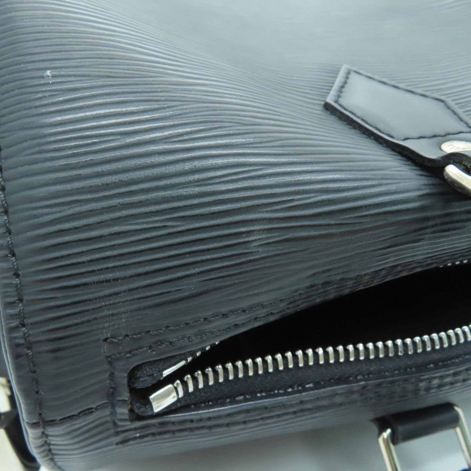 LOUIS VUITTON Epi Speedy 30银扣手挽袋黑色