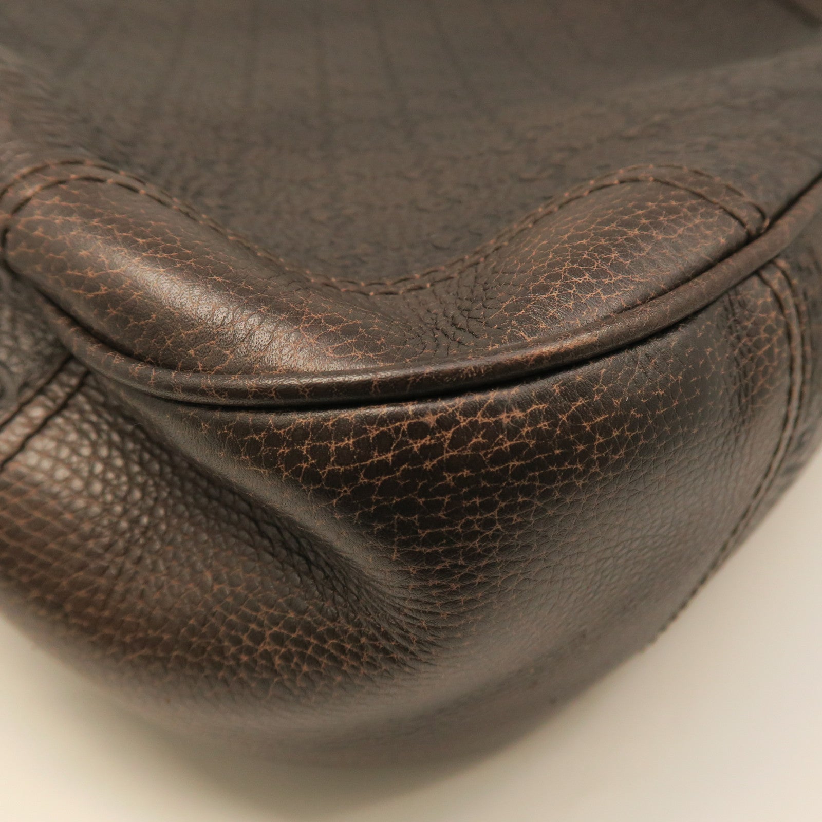 GUCCI cowhide leather Shoulder Bag gold buckle shoulder bag brown