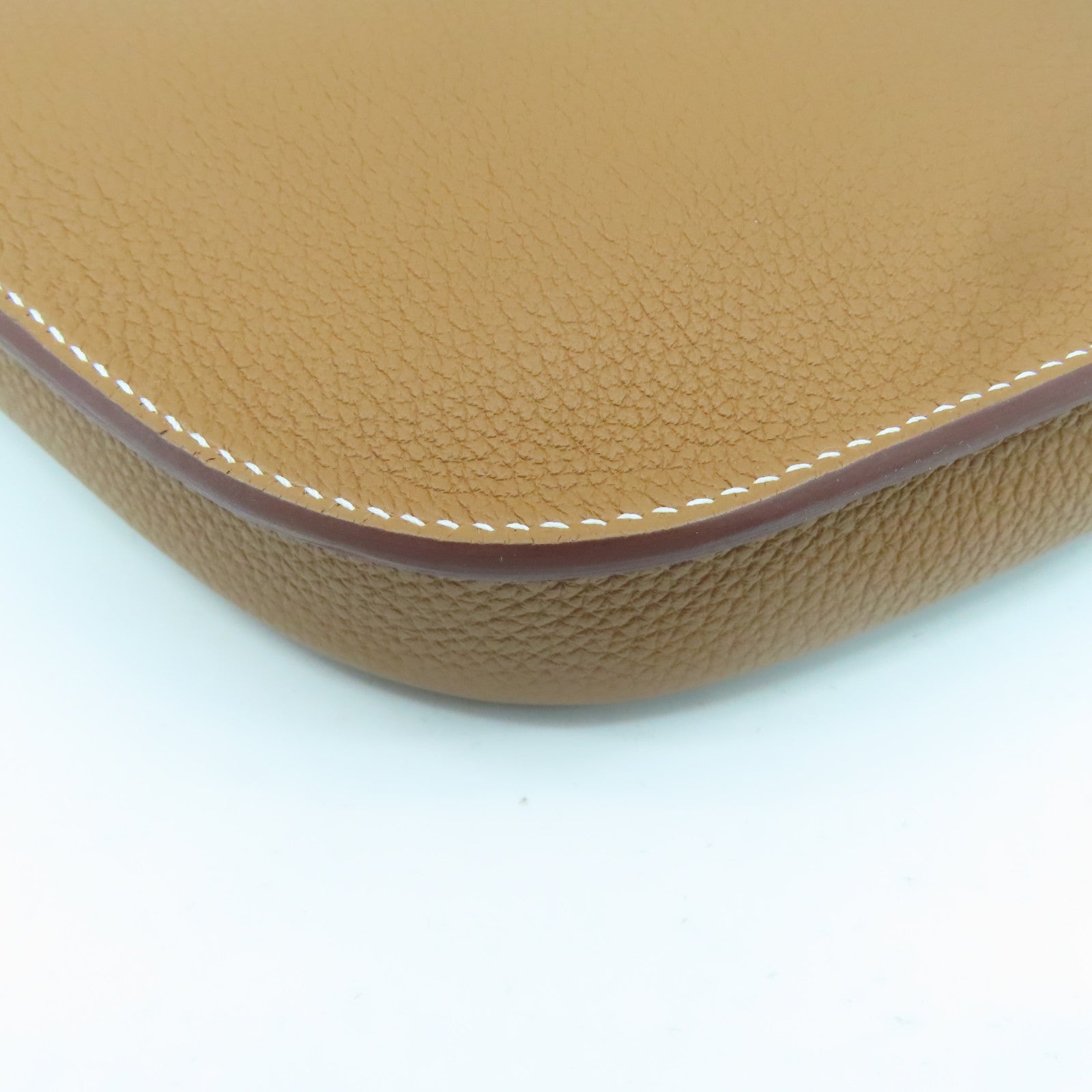 HERMES Togo Leather Perspective Caval Iere 21 Gold Buckle Shoulder Bag Classic Camel