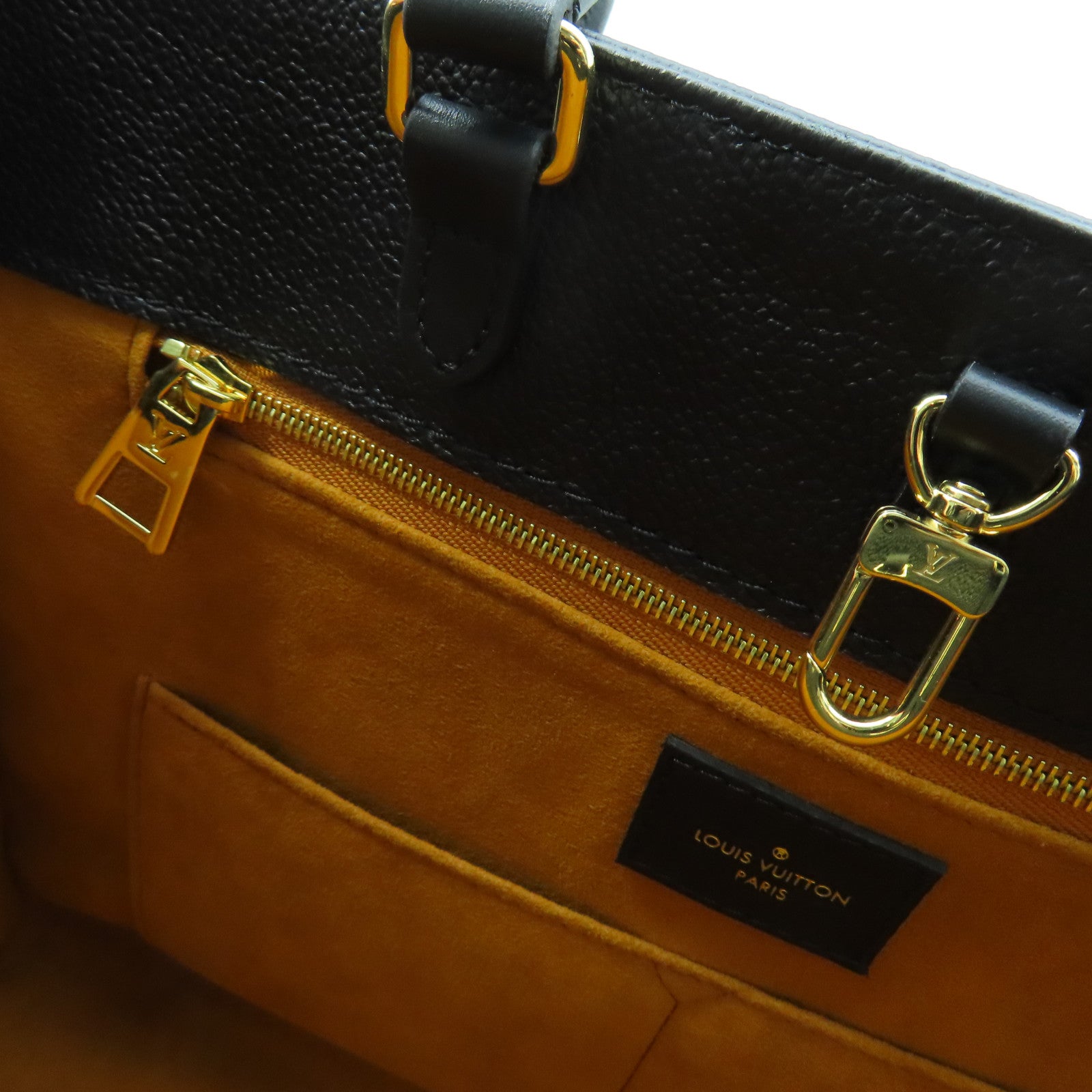 LOUIS VUITTON Monogram Empreinte On The Go MM金扣手挽肩背兩用袋黑色