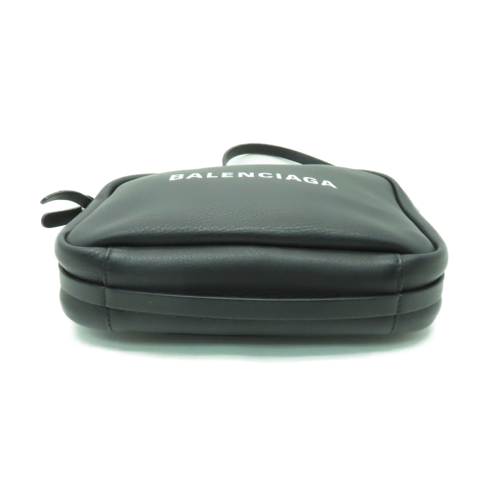 BALENCIAGA 皮革Shoulder Bag銀扣肩背袋黑色