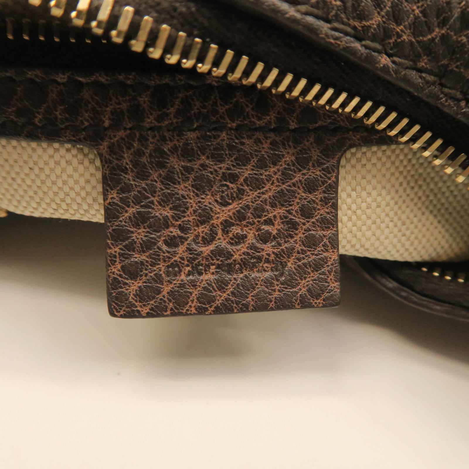 GUCCI cowhide leather Shoulder Bag gold buckle shoulder bag brown