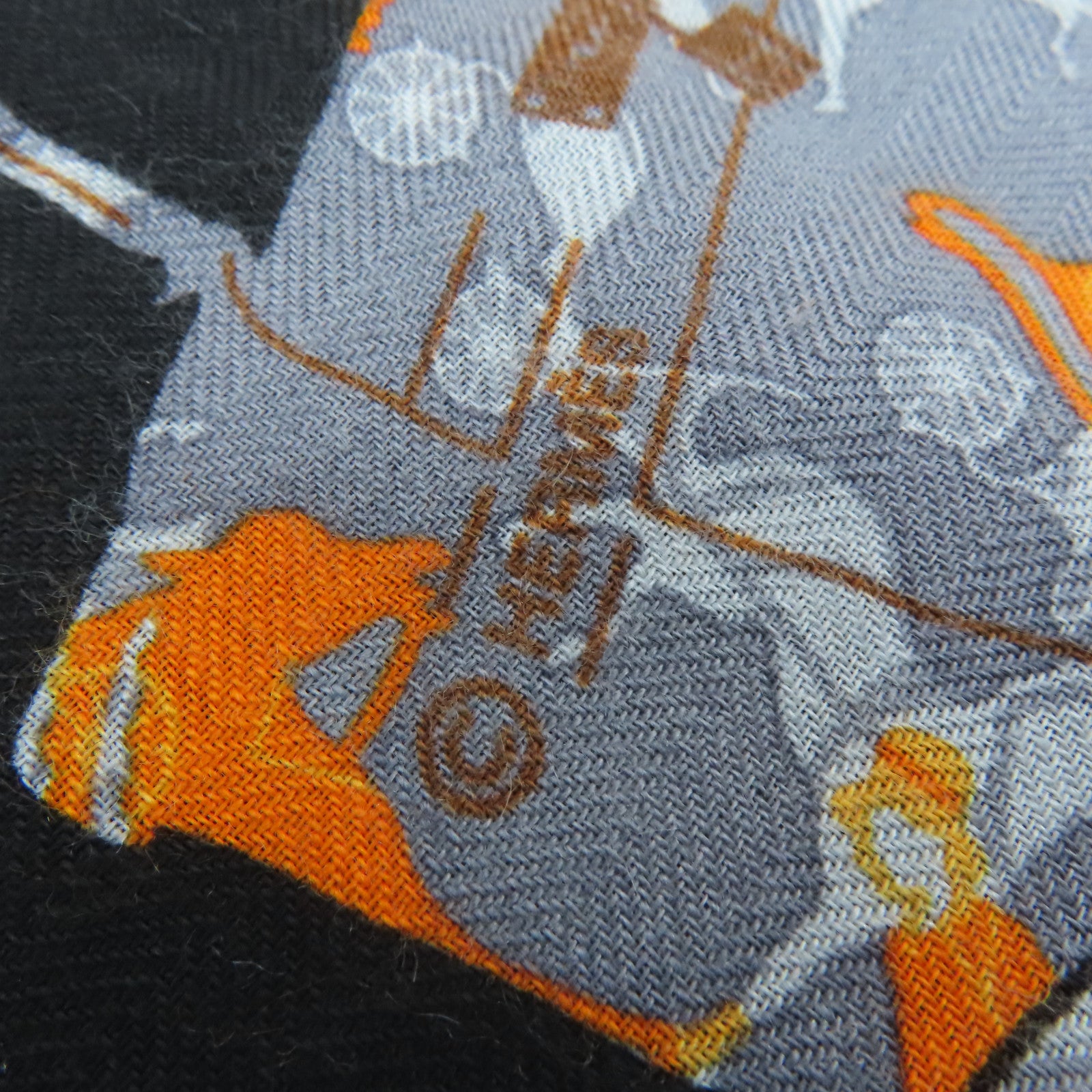 HERMES 羊绒丝质Scarf颈巾黑色橙色140x140cm