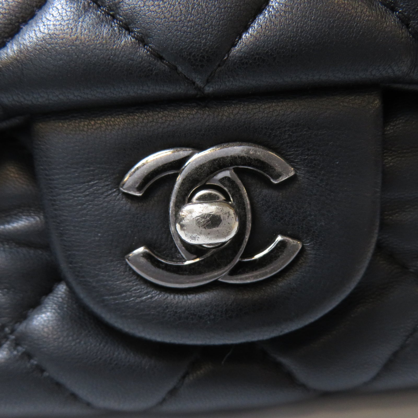 CHANEL 菱格羊皮皮革Chain Shoulder銀扣鏈帶肩背袋黑色