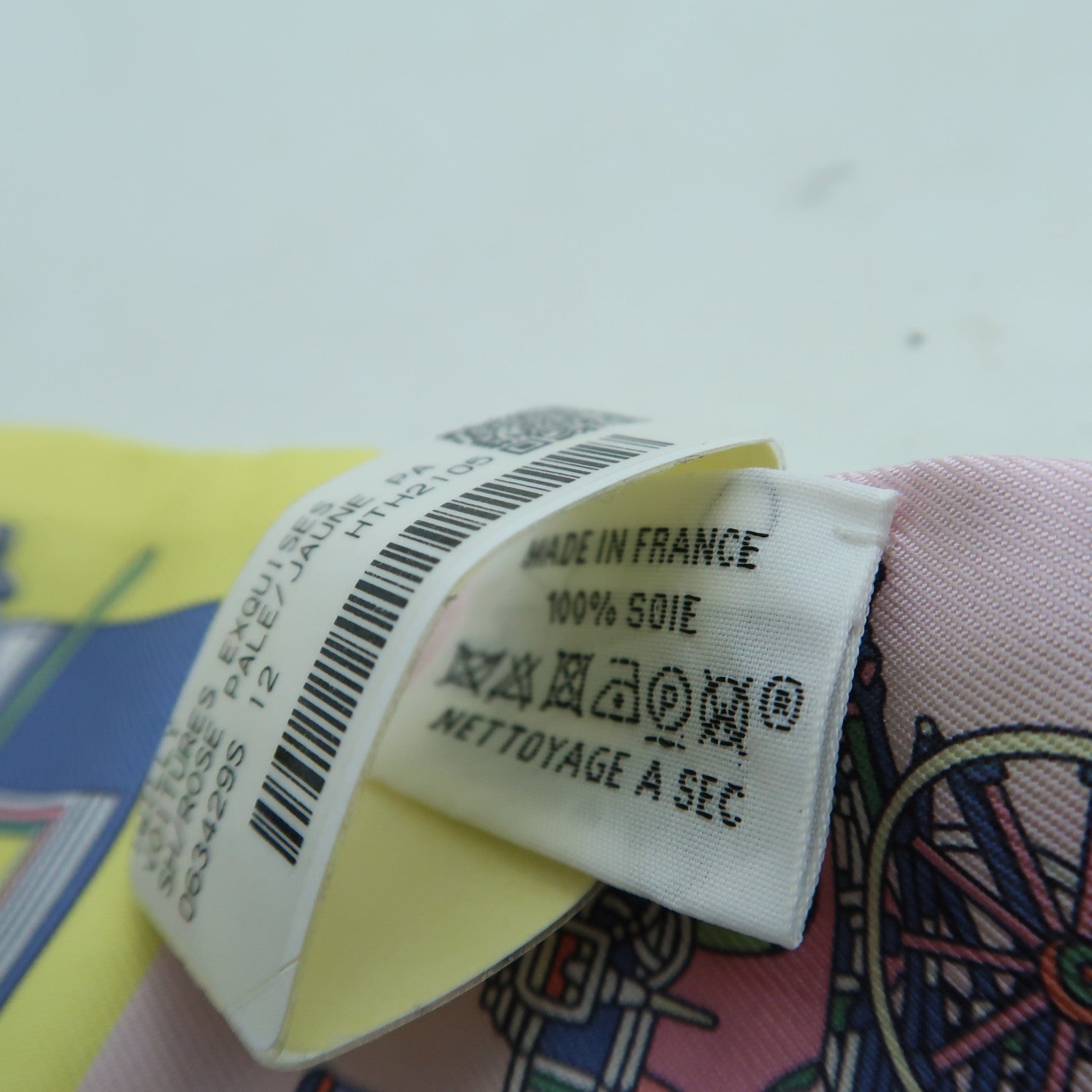 HERMES 絲質Twilly絲巾彩色