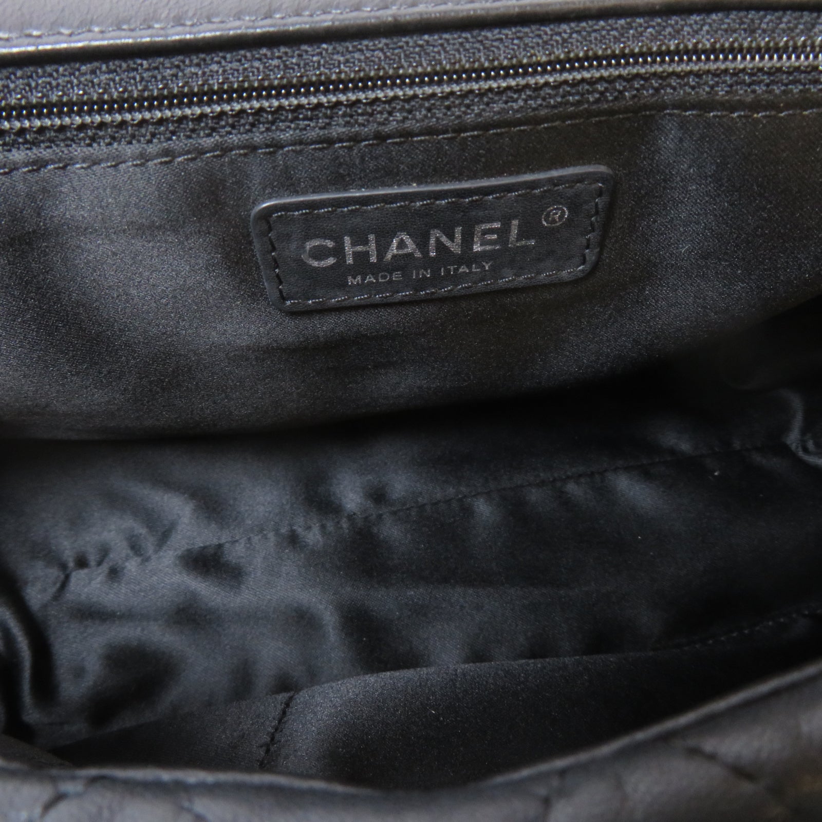 CHANEL 菱格羊皮皮革Chain Shoulder銀扣鏈帶肩背袋黑色