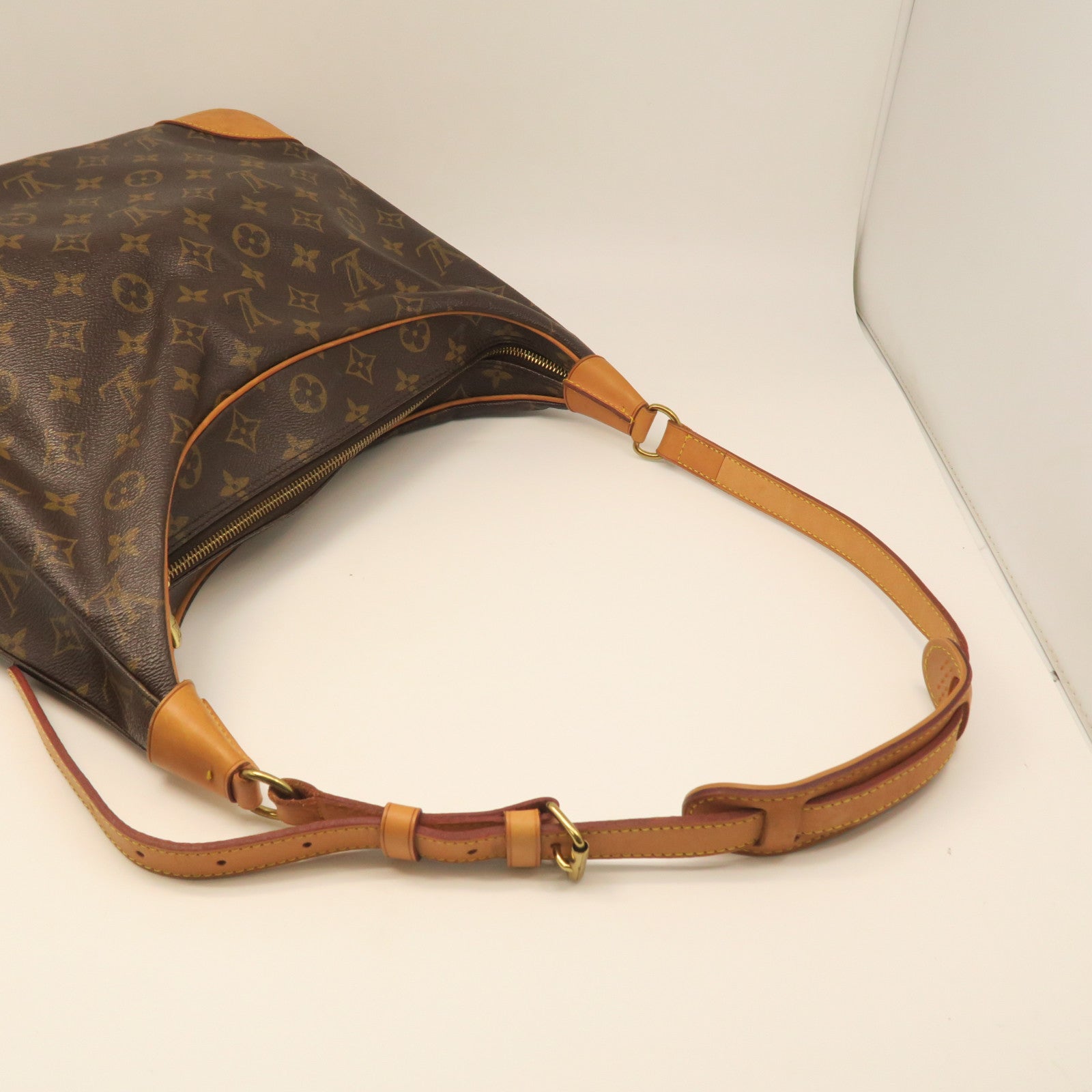 LOUIS VUITTON Monogram Boulogne Gold Buckle Shoulder Bag Brown