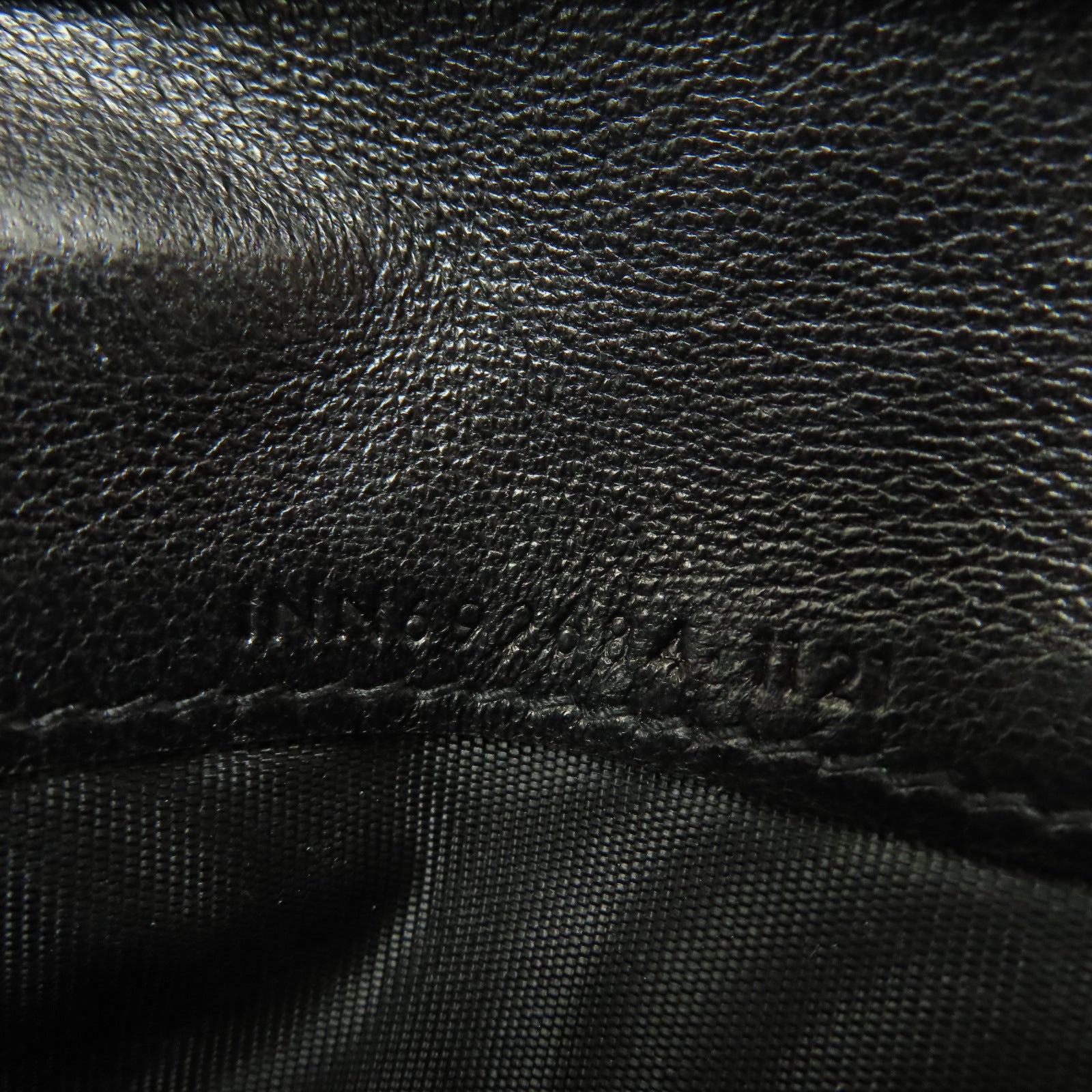 SAINT LAURENT 菱格羊皮皮革Wallet金扣錢包黑色