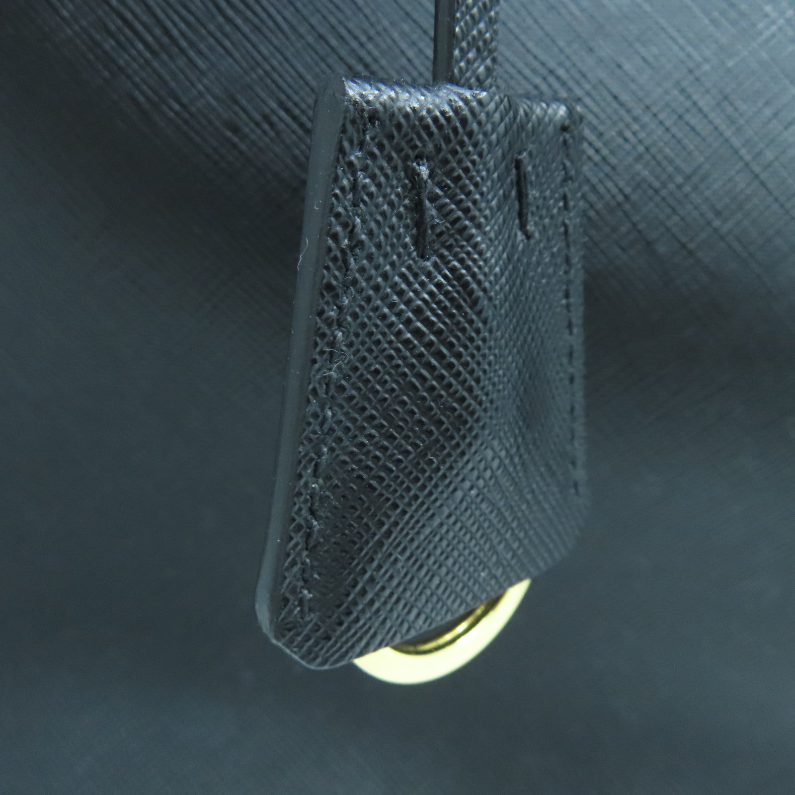 PRADA Saffiano皮革Galleria 2 Way Shoulder金扣手挽肩背袋黑色