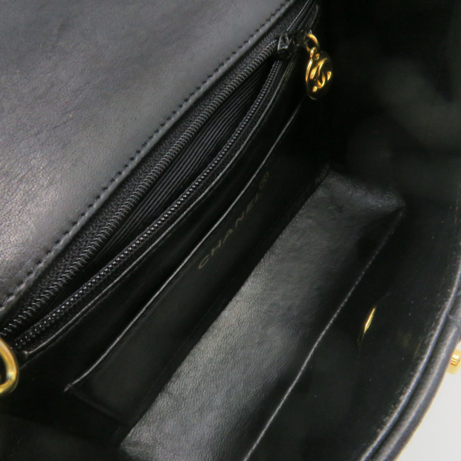 CHANEL 菱格羊皮皮革Chain Shoulder Bag金扣鏈帶肩背袋黑色