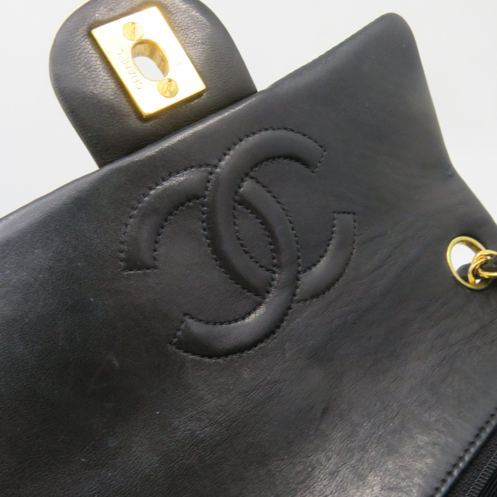 CHANEL 菱格羊皮皮革Chain Shoulder Bag金扣鏈帶肩背袋黑色