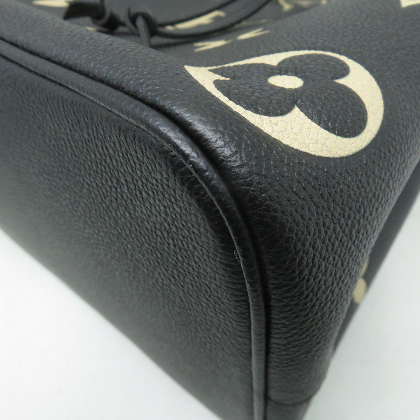 LOUIS VUITTON Monogram Empreinte NeoNoe MM金扣手挽肩背兩用袋黑色