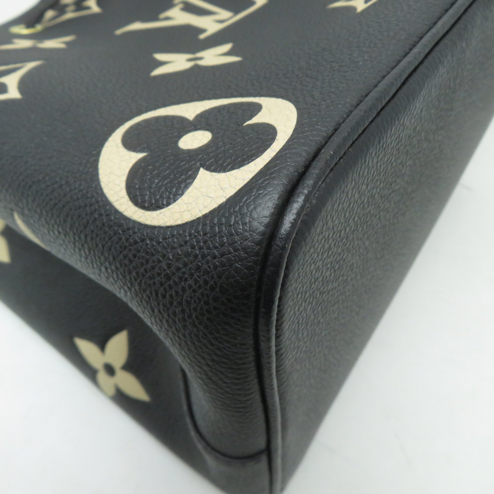 LOUIS VUITTON Monogram Empreinte NeoNoe MM金扣手挽肩背兩用袋黑色