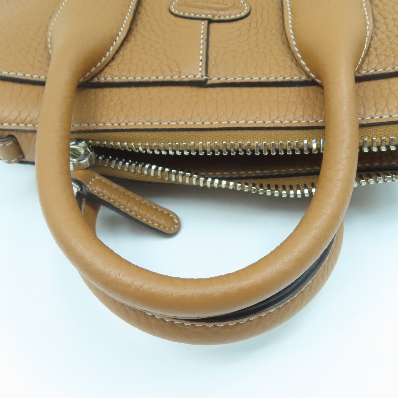 TOD'S Cowhide Leather 2way Shoulder Bag Silver Buckle Handle Shoulder Bag Brown