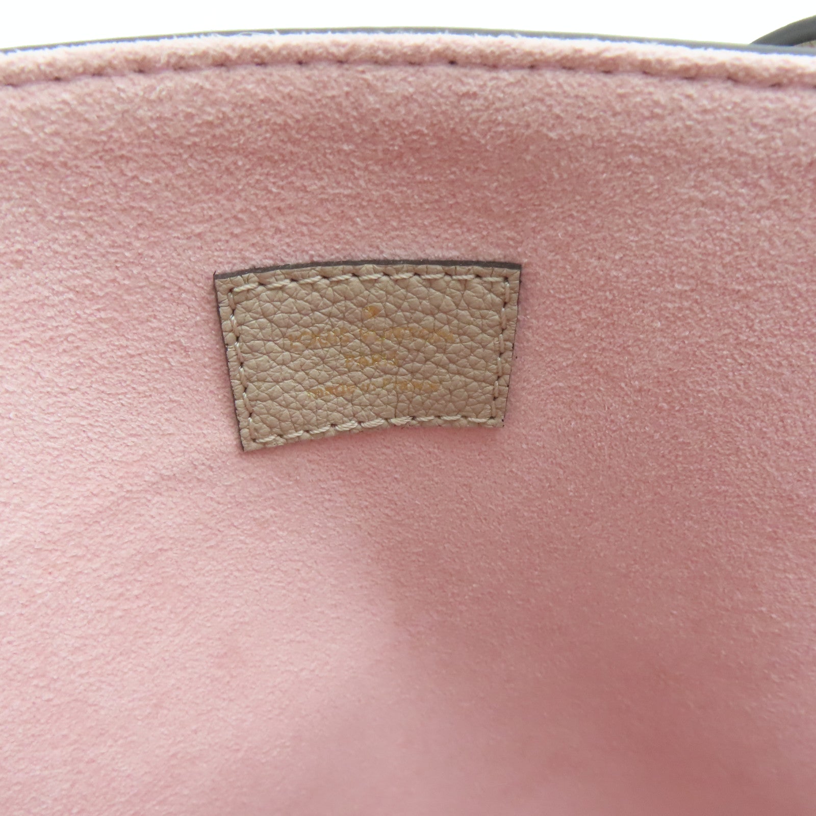 LOUIS VUITTON Cowhide Leather Lockme Shopper Gold Buckle Hand Bag Pink