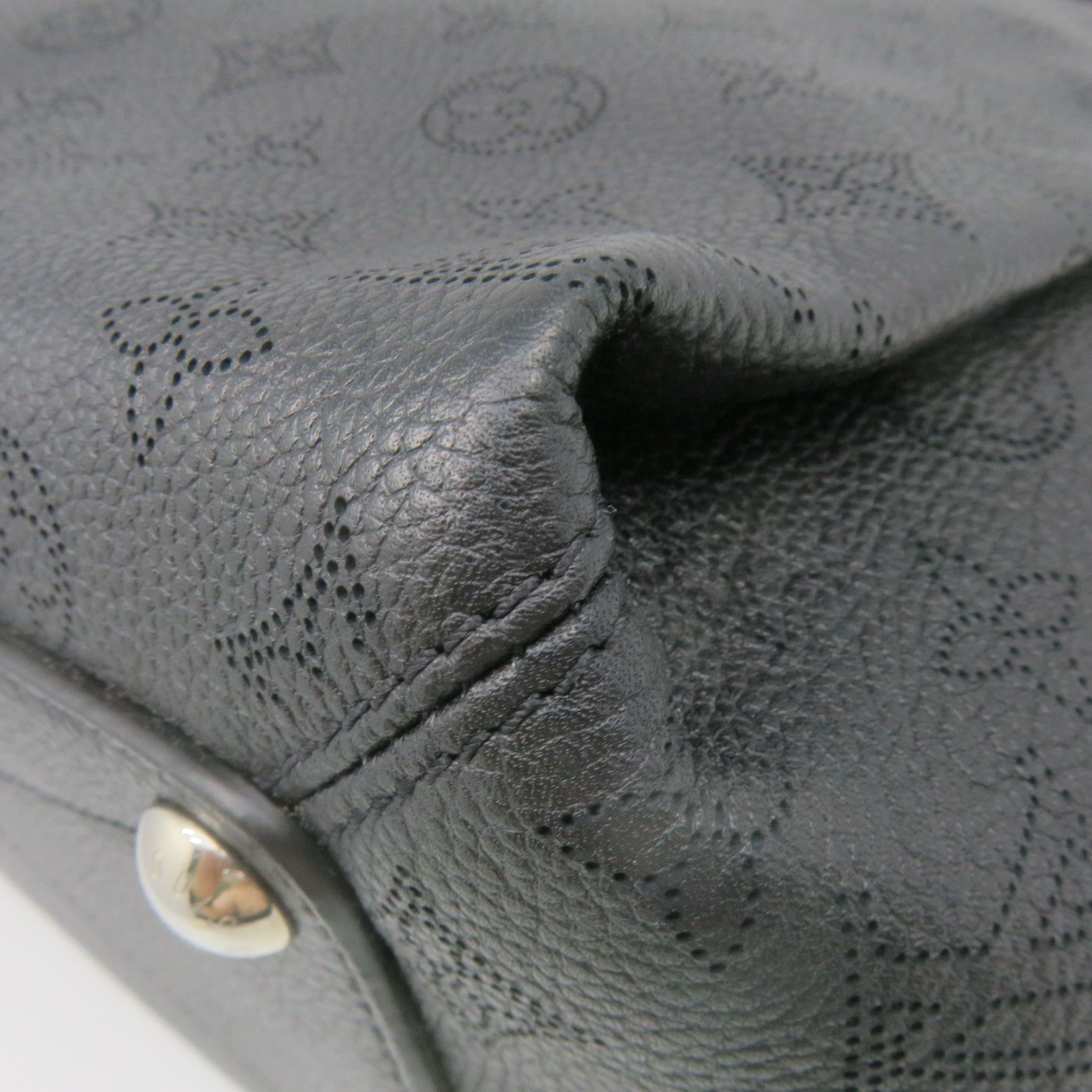 LOUIS VUITTON 【激減優惠】Mahina Babylone PM Shoulder Bag肩背袋黑色